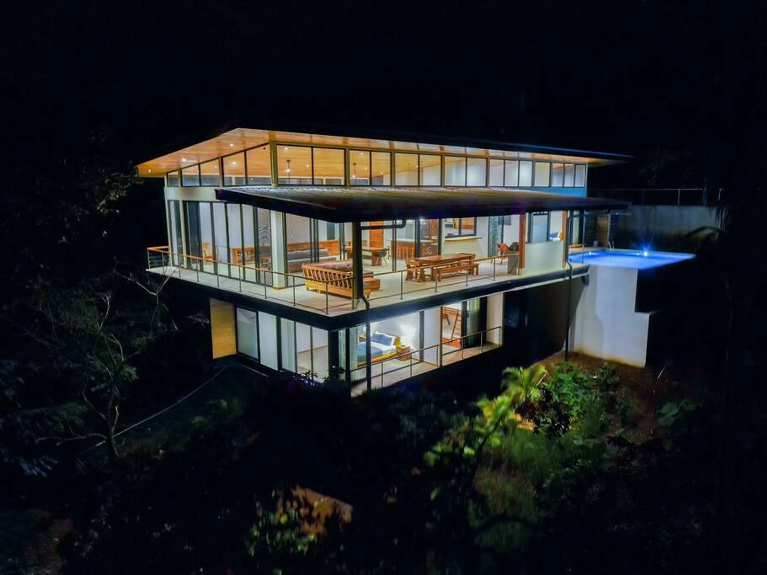 Breathtaking Las Huacas Villa with Ocean Views — photograph 2