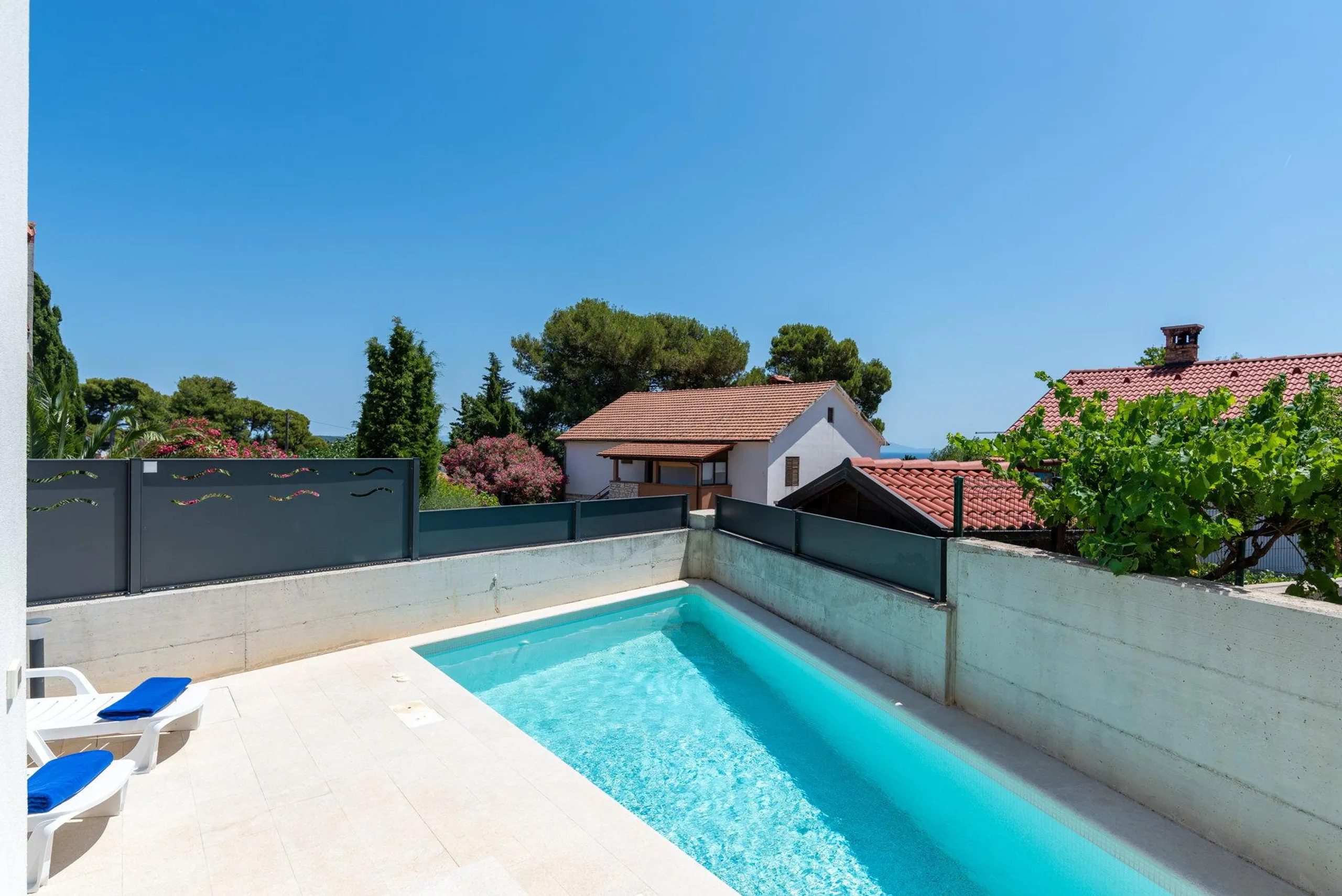 Elegant 4-Star Villa Near Pula with Pool and Beach Access — photograph 6