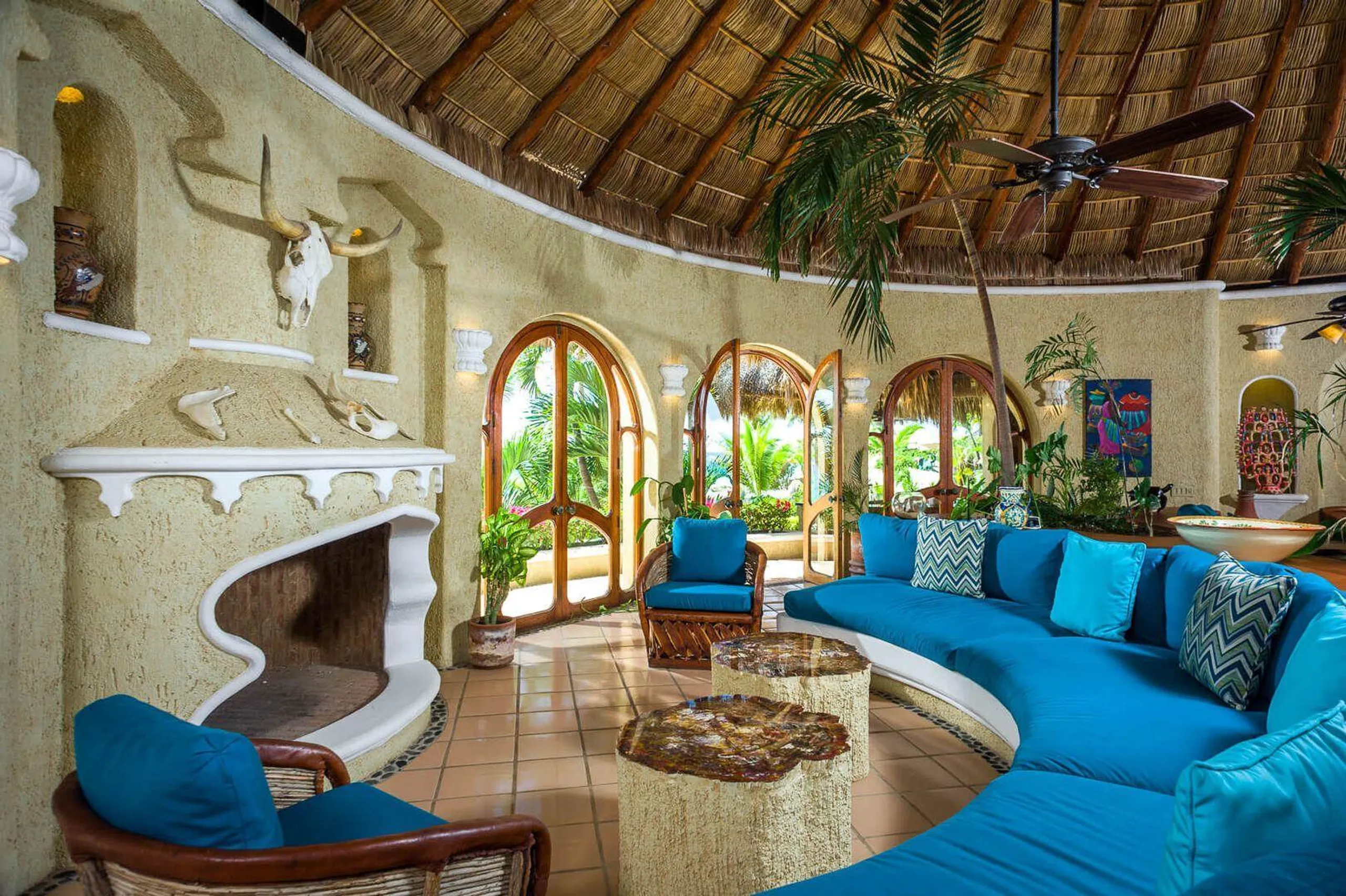 Gorgeous Playa El TuleLuxury Beachfront Compound with Private Pool — photograph 8