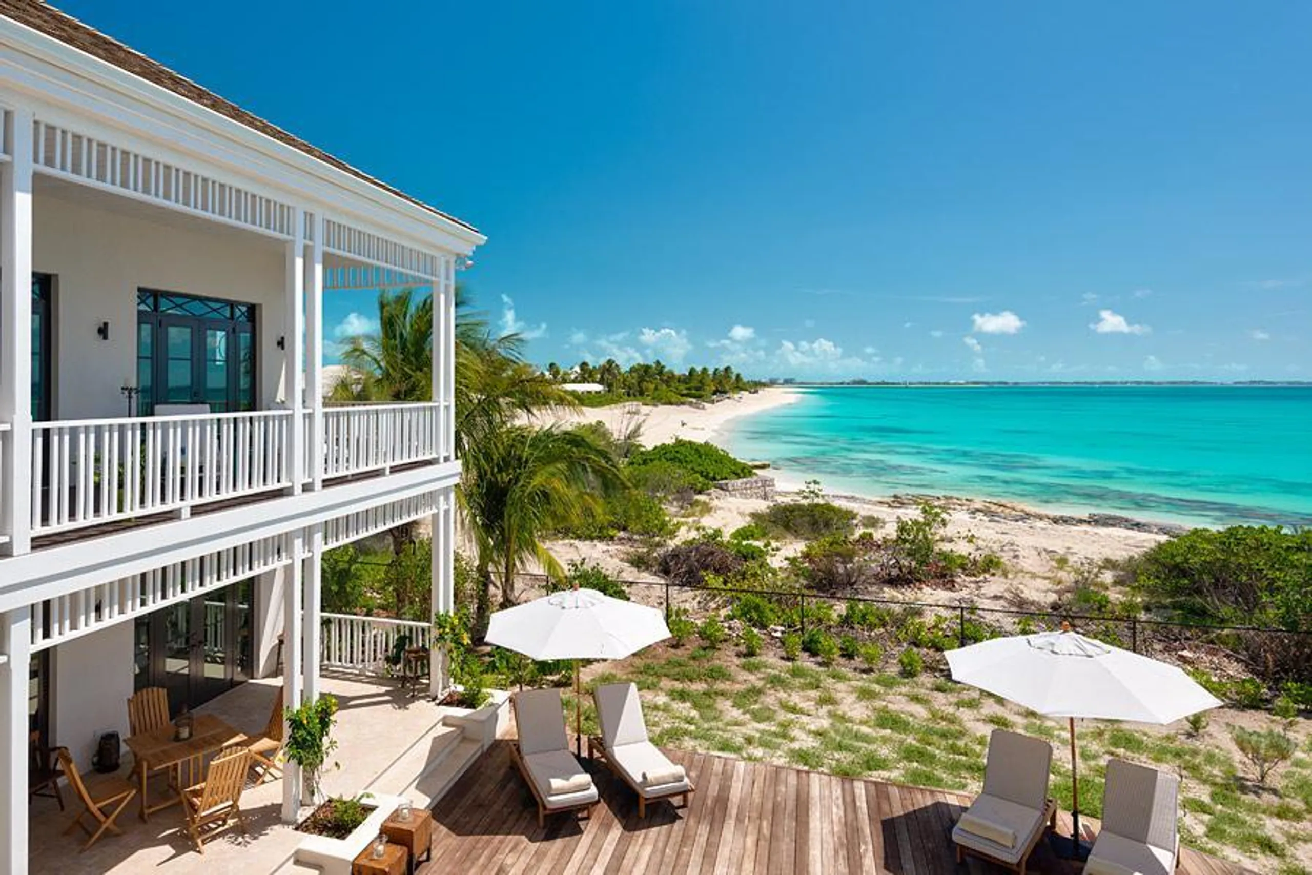 Majestic Colonial-Style Beachfront Haven with Private Pool on Grace Bay Beach — photograph 12