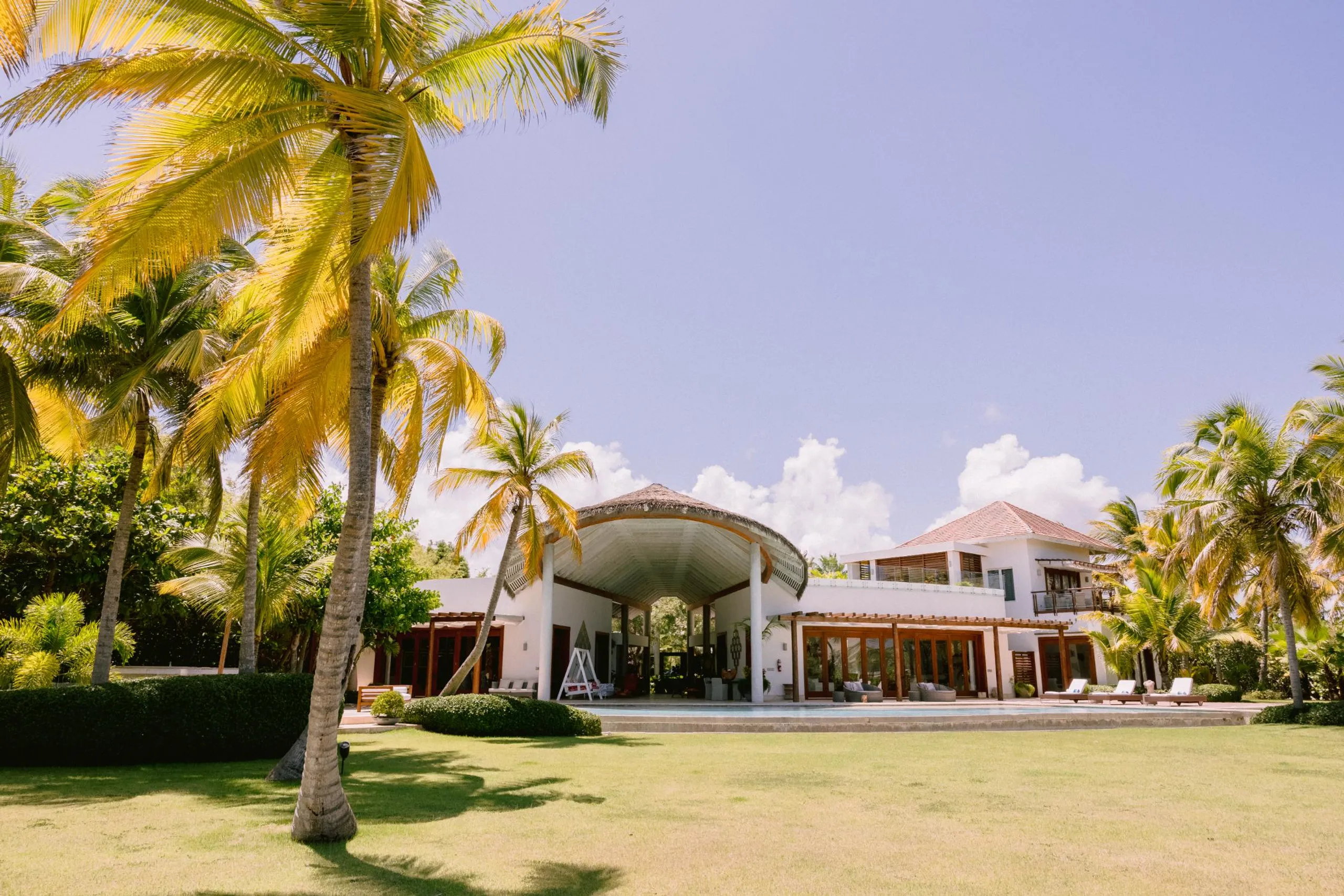 Spacious Villa with Private Pool, Chef & Golf Course Views — photograph 5