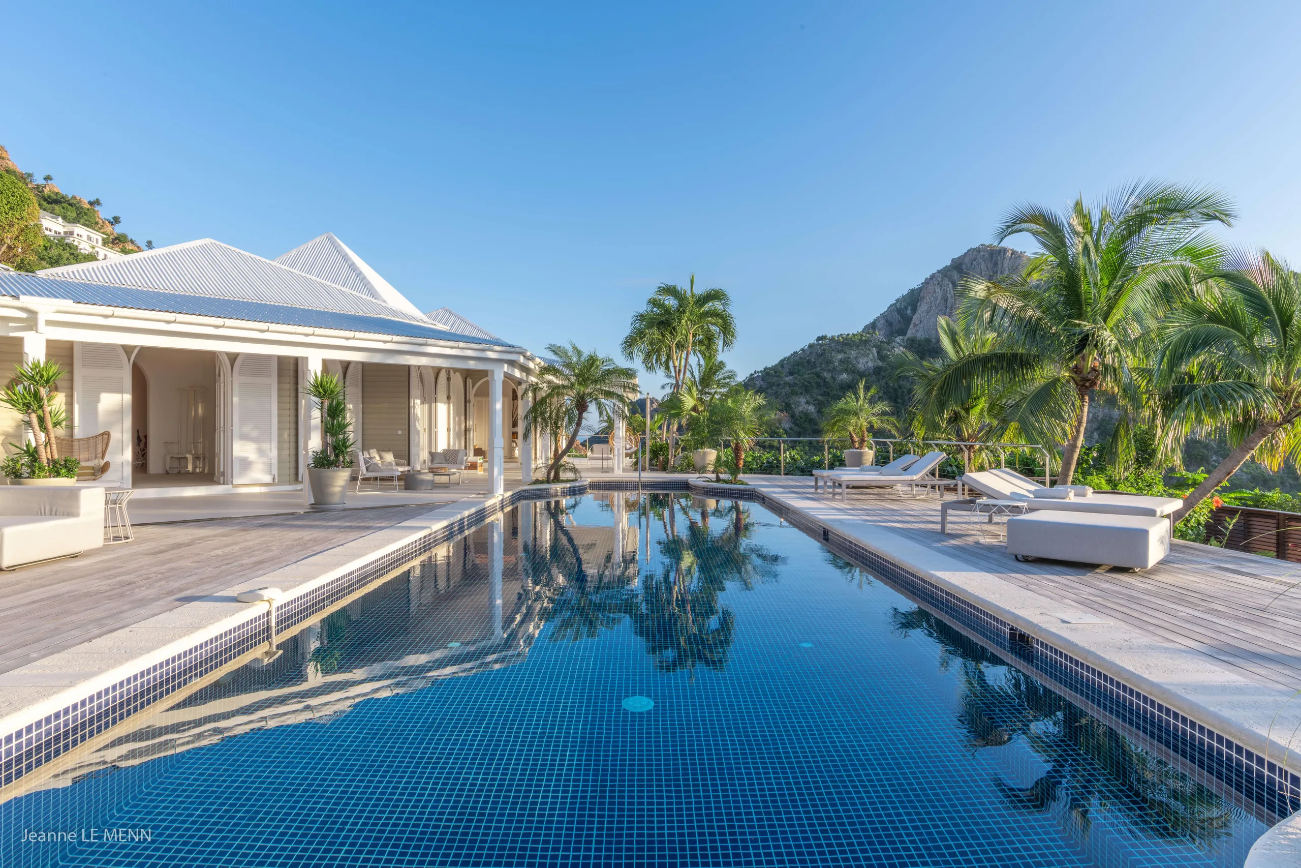 Colonial Style Luxury in St. Barth with Stunning Sunrises and Sunsets — photograph 7