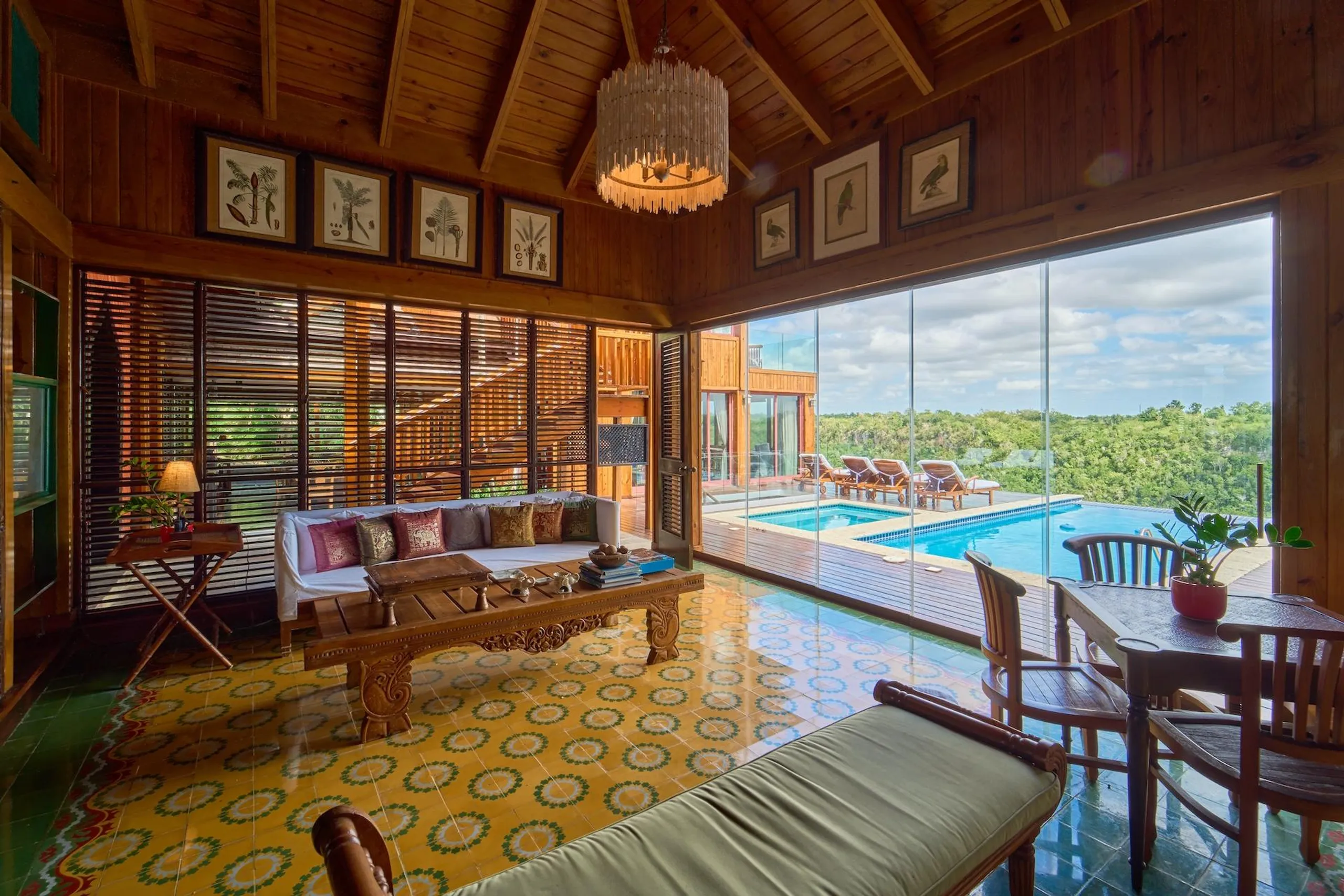 Exquisite 5BR Villa with Breathtaking River and the Caribbean Sea Views — photograph 9
