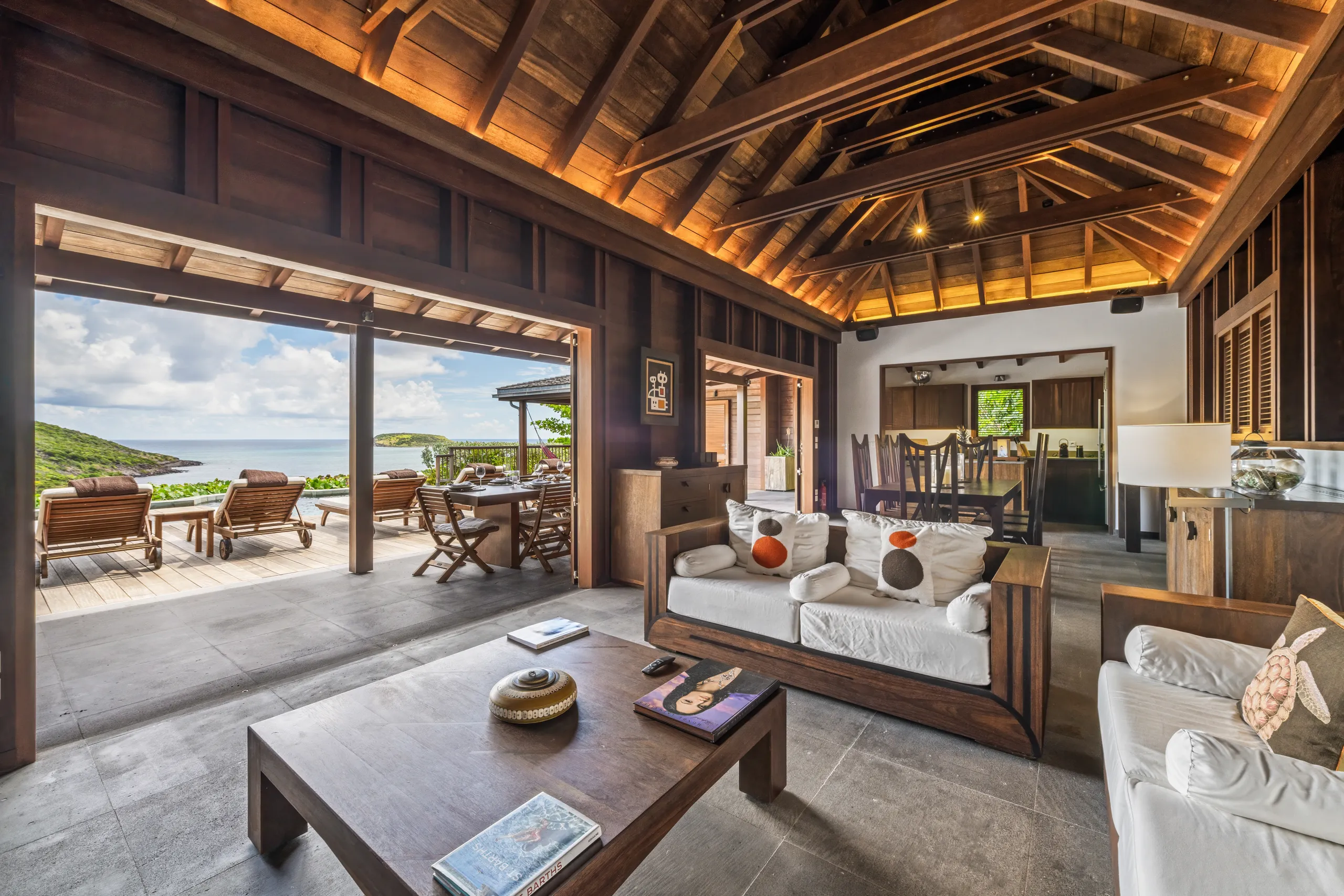 Classic St. Barth Style Villa with Heated Pool & Bay Views — photograph 9