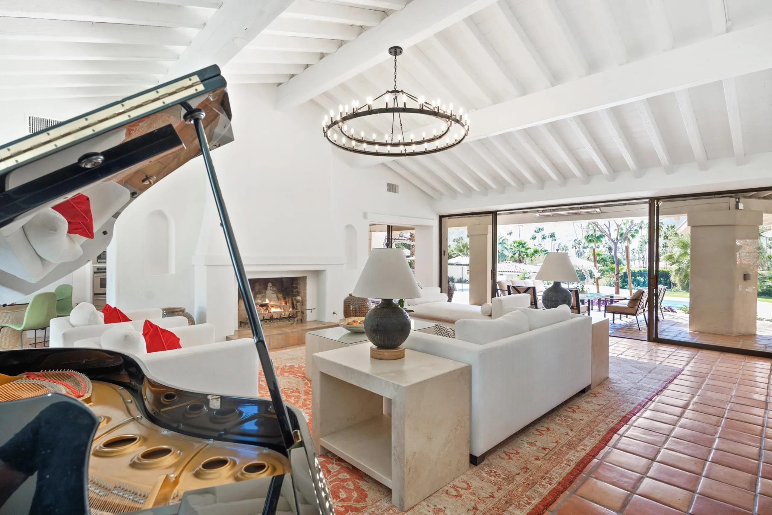 Lavish Palm Springs Tennis Estate with Lap Pool, 360-Degree Mountain Views, and Celebrity-Level Privacy — photograph 11