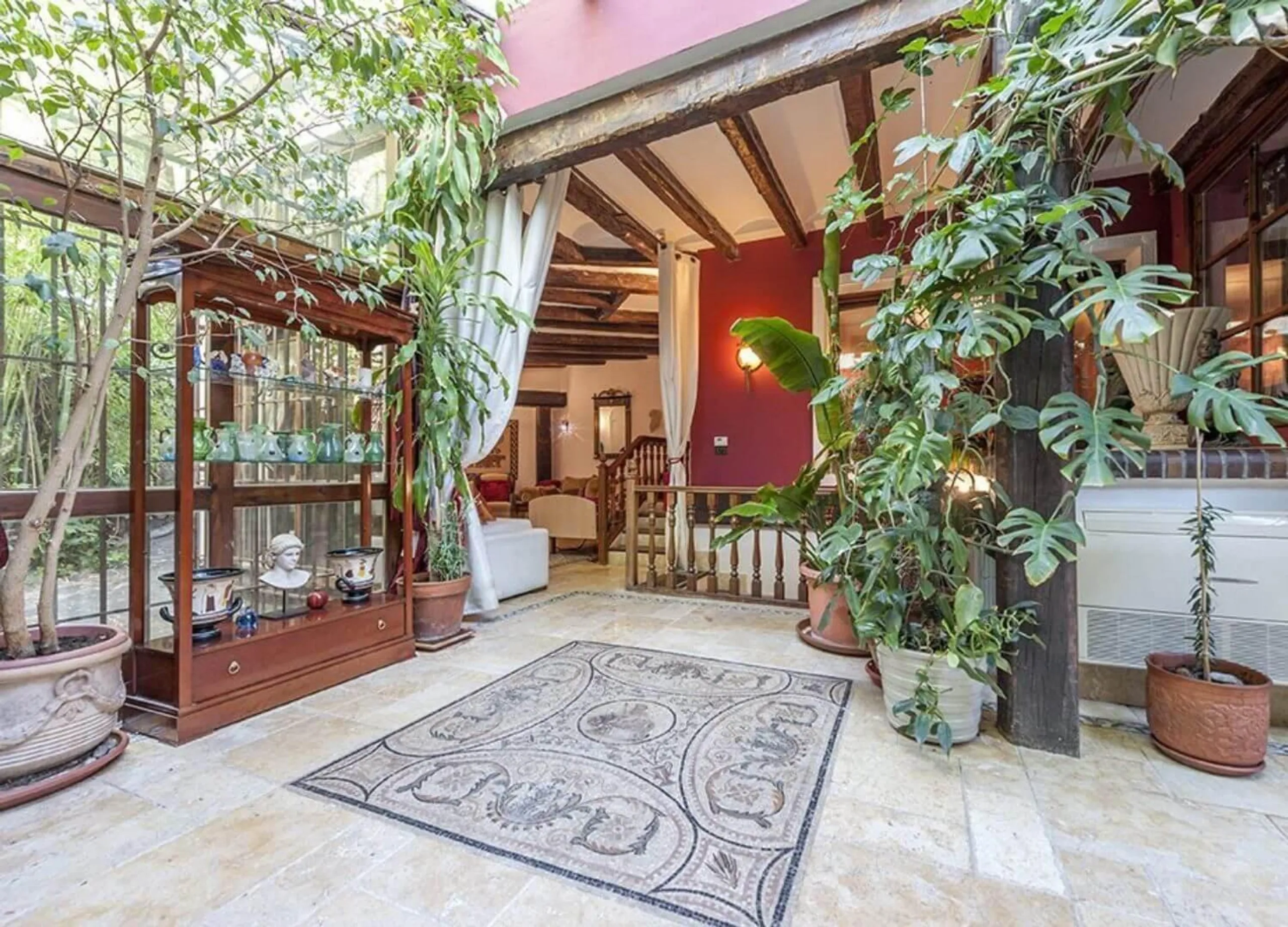 Award Winning Mid Century Styled Villa in Spain with Indoor Heated Pool — photograph 10
