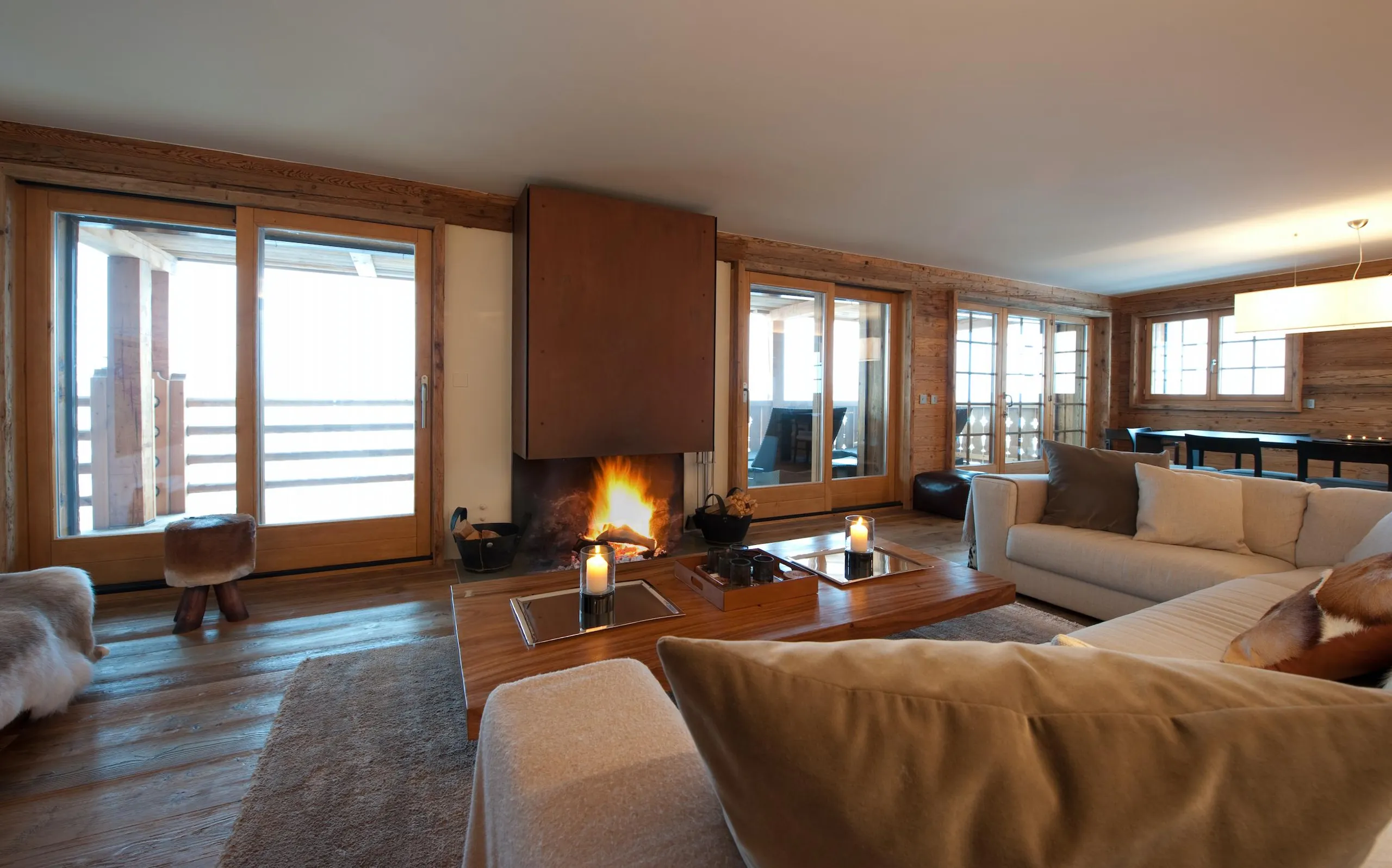 Verbier Swiss Alpine Retreat Estate Centrally Located with Epic Mountain Views — photograph 7