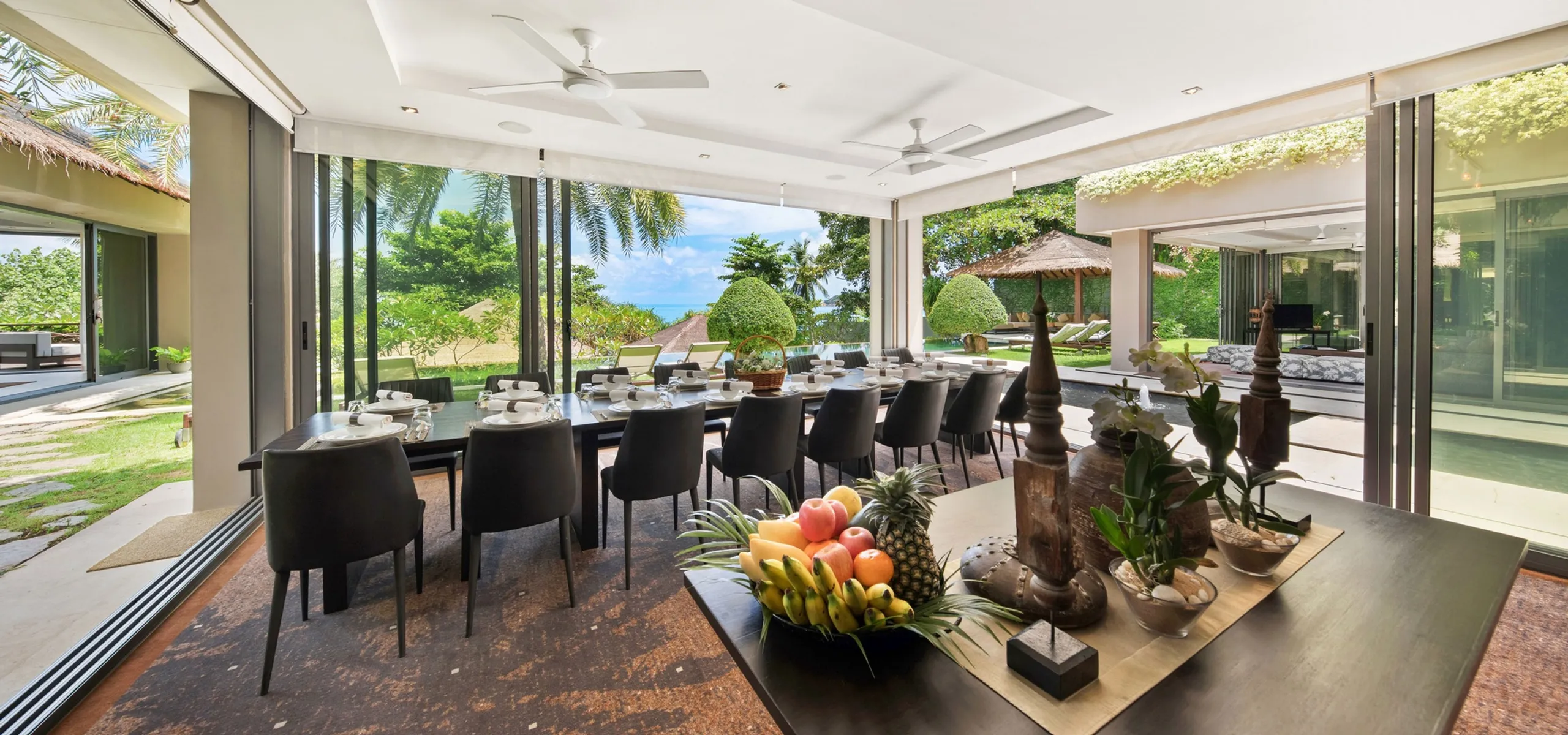 Eco-Luxe 6BR Villa with 20 Meter Infinity Pool, Stunning Sea Views and State-of-the-Art Amenities — photograph 9
