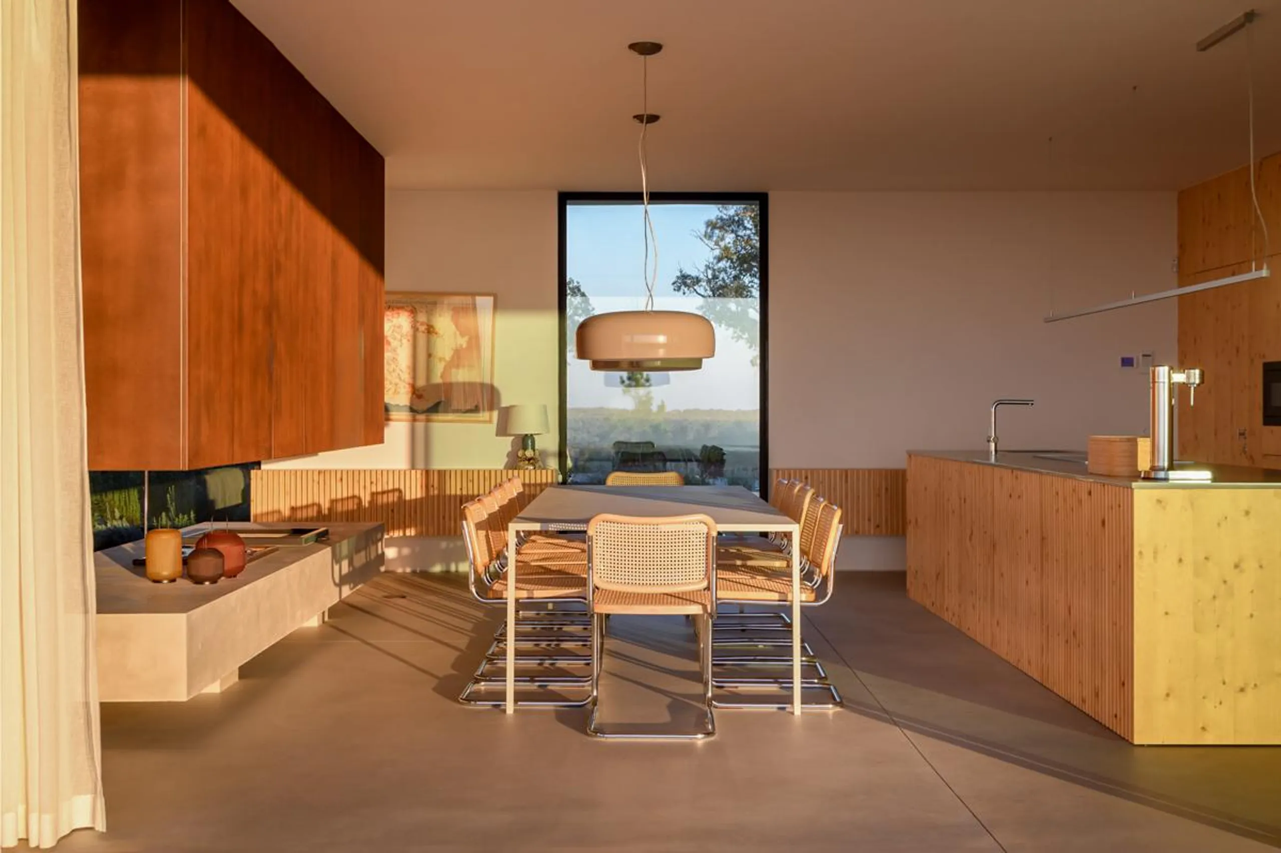 Sensational Minimalist Villa with Infinity Pool and Atlantic Coastline Views — photograph 5