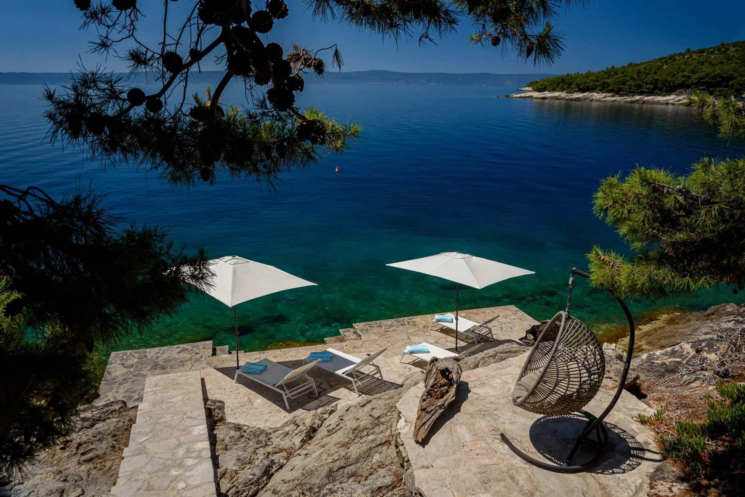 Enchanting Dalmatian Villa with Private Pool and Stunning Sea View — photograph 9