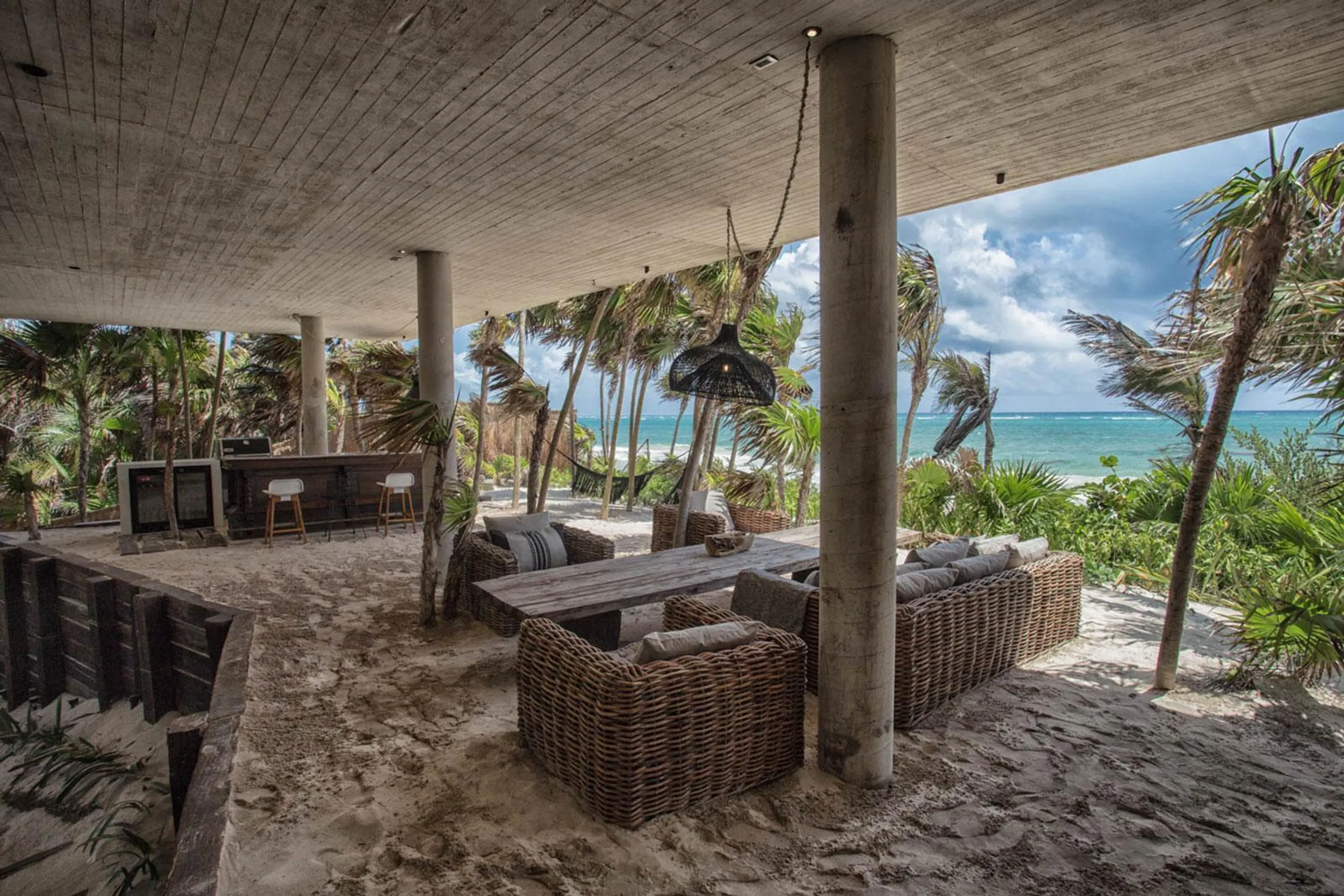 Private and Secluded Captivating Eco-Luxe Villa with Pool and Ocean Views, Sian Kaan