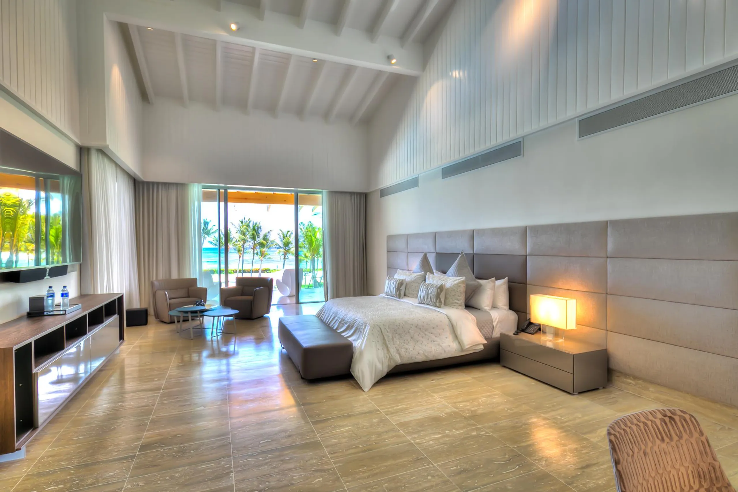 Contemporary Oceanview Villa with Private Pool in Puntacana Resort & Club — photograph 8