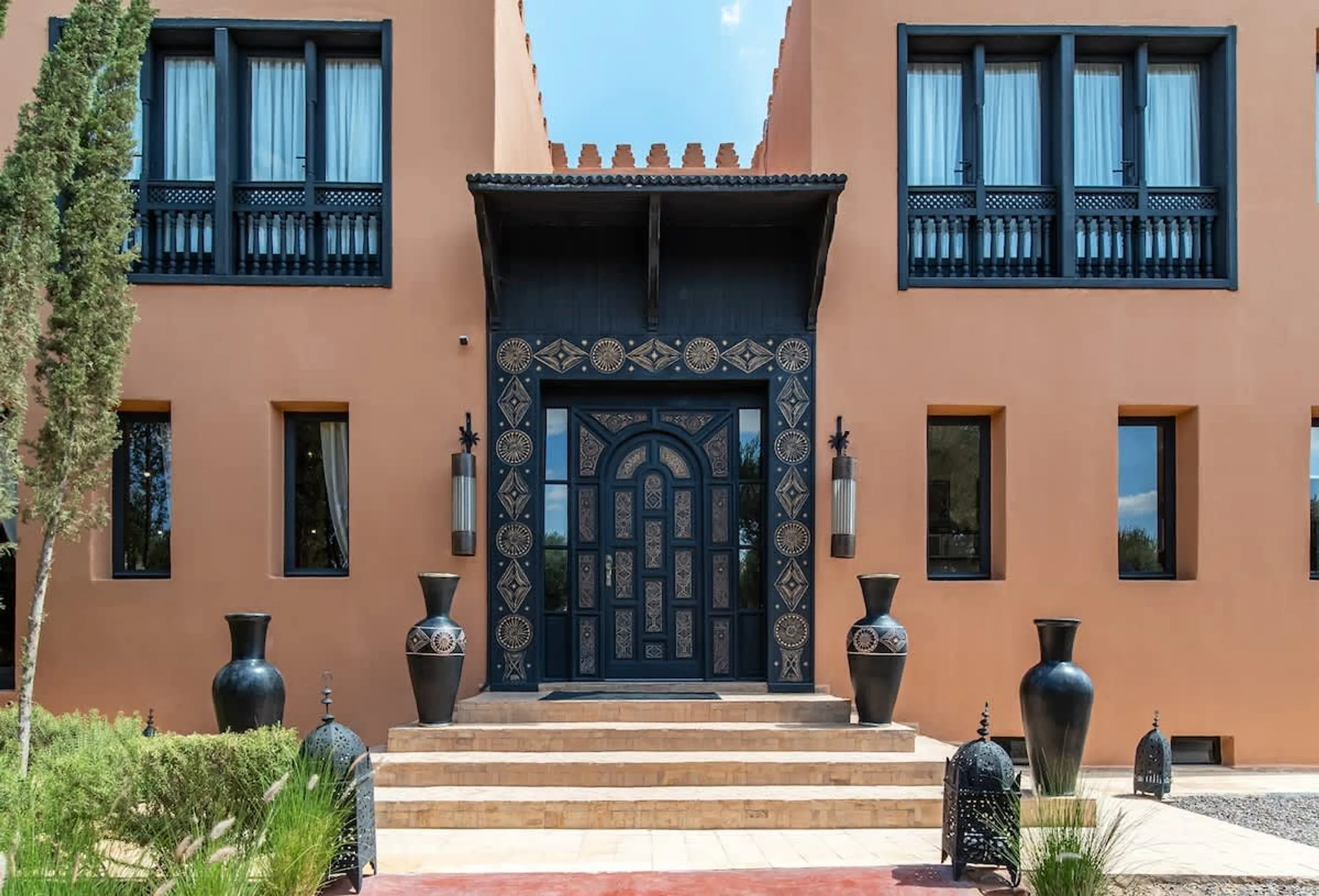 Luxuriant Marrakech Villa with Private Pool and Garden — photograph 4