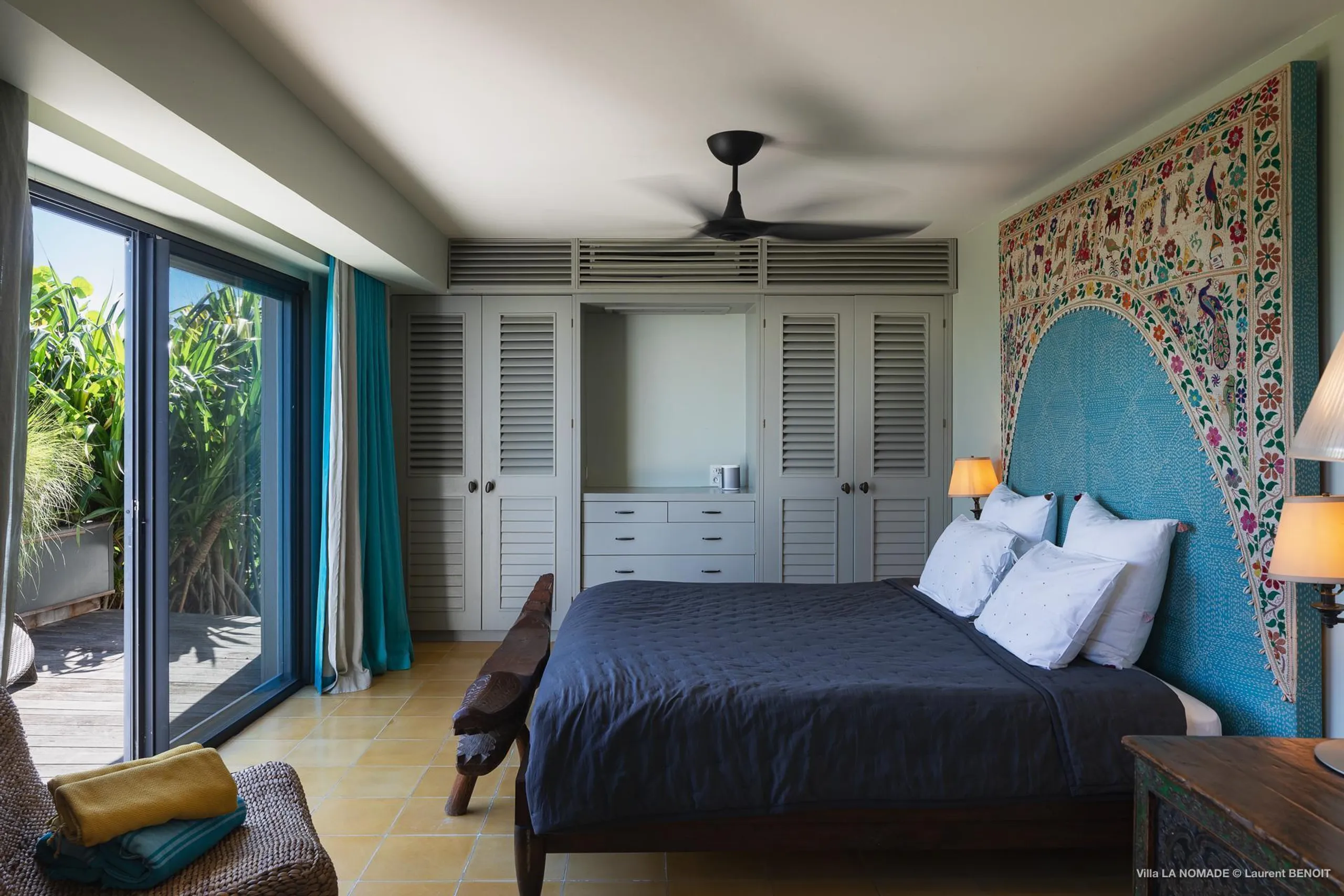 Regal Lurin Villa with Infinity Pool , Jacuzzi and Ocean Views — photograph 11