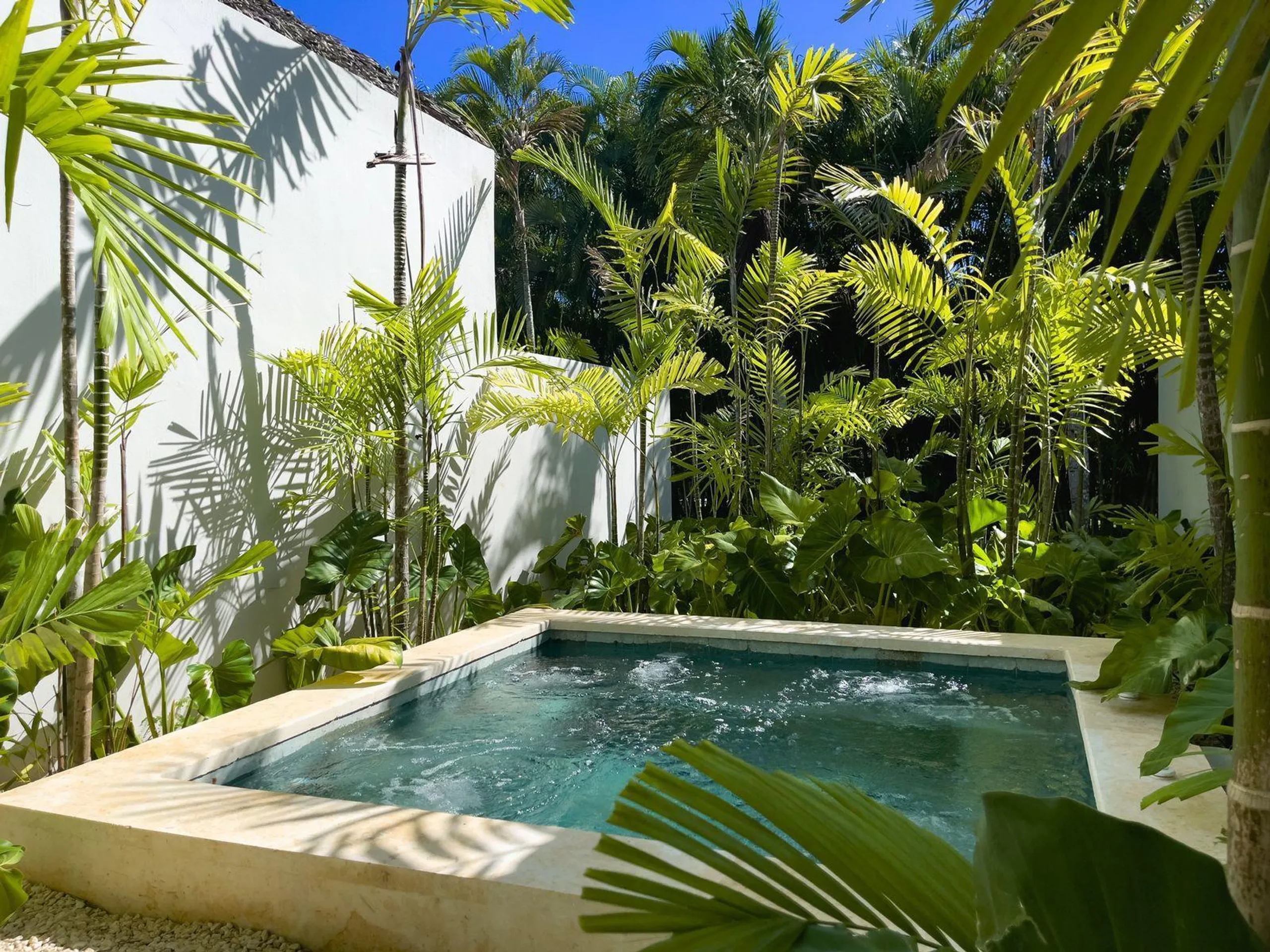 Casa de Campo's Refined Villa with Panoramic View of the Golf Course — photograph 3