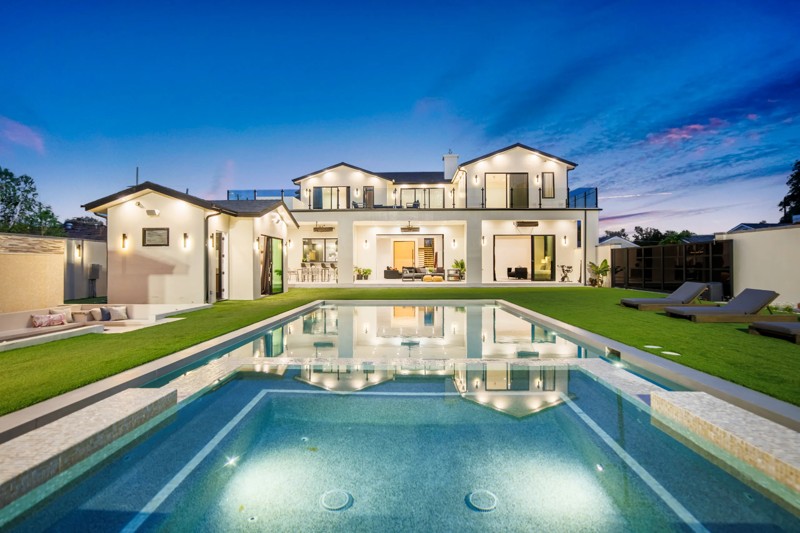 Majestic 7-Bedroom Gated Woodland Hills Estate with Theater, Pool & Guest Homes — photograph 5