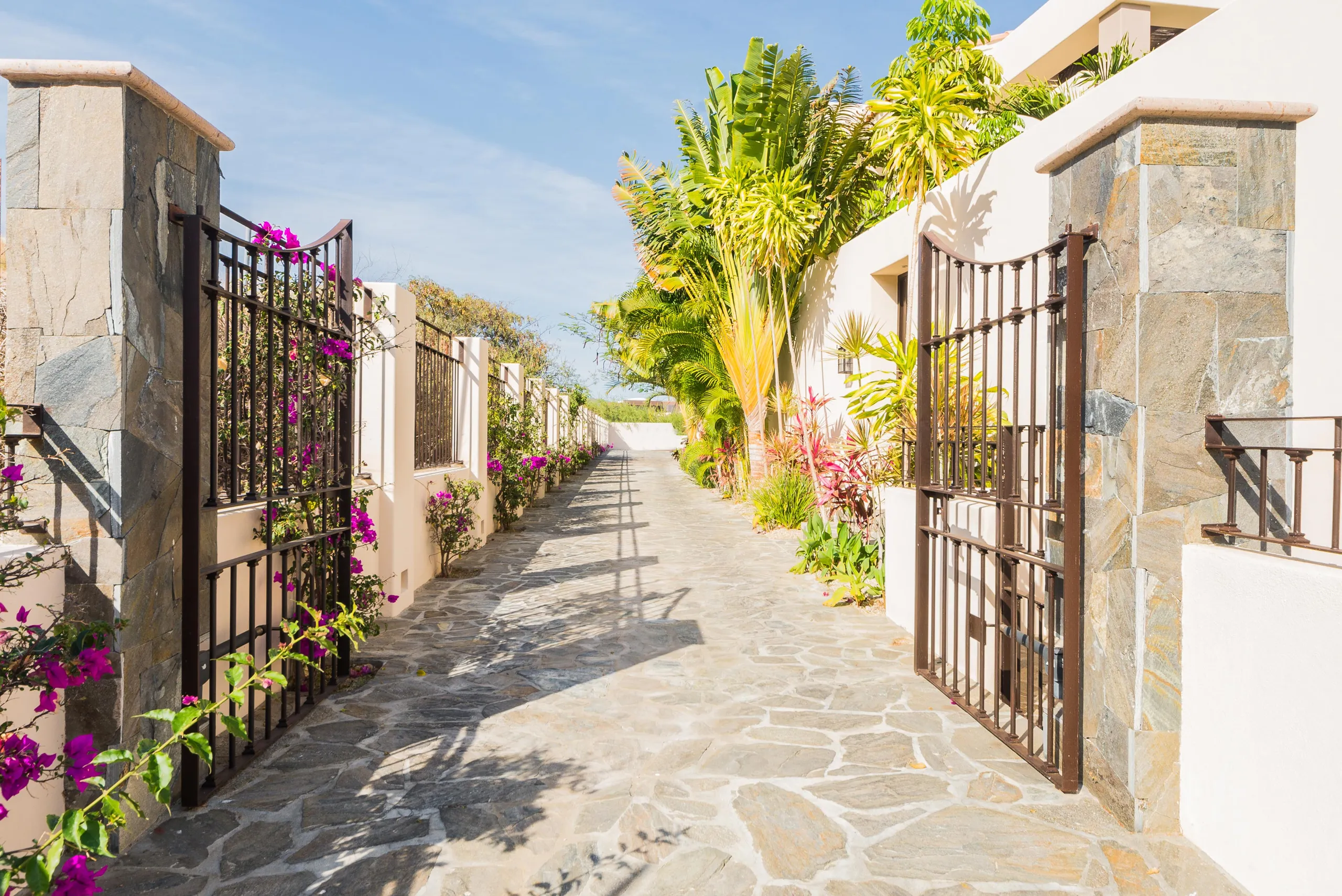 Puerto Los Cabos Estate with Infinity Pool and Ocean Views — photograph 8