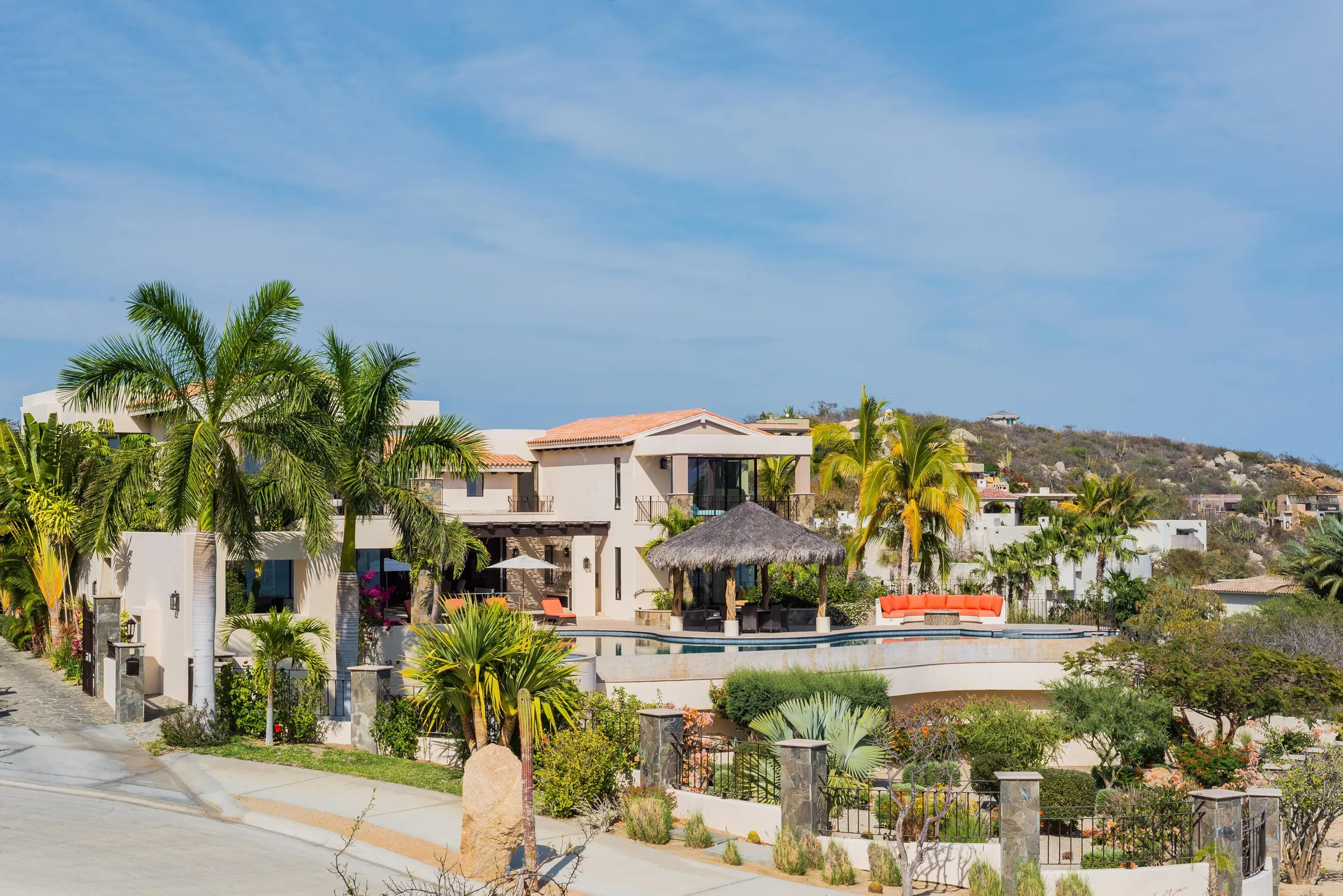 Puerto Los Cabos Grand Estate with Infinity Pool and Panoramic Ocean Views — photograph 5