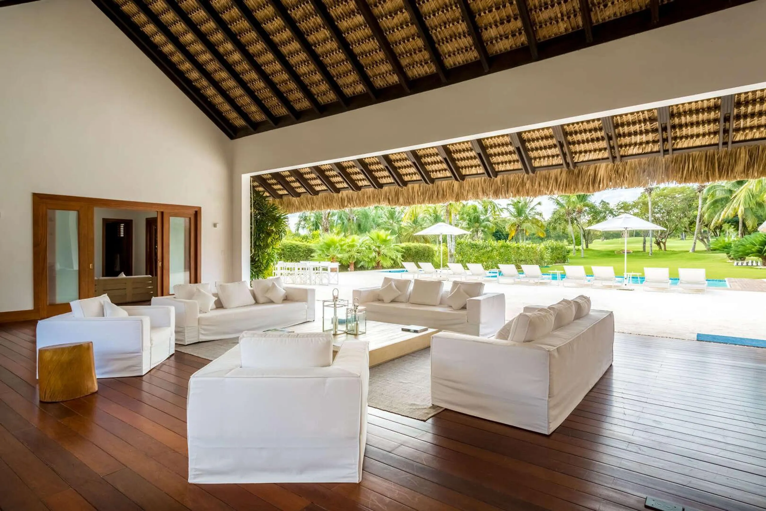 Casa de Campo's  Calming Tropical Oasis within an Oasis Villa — photograph 4