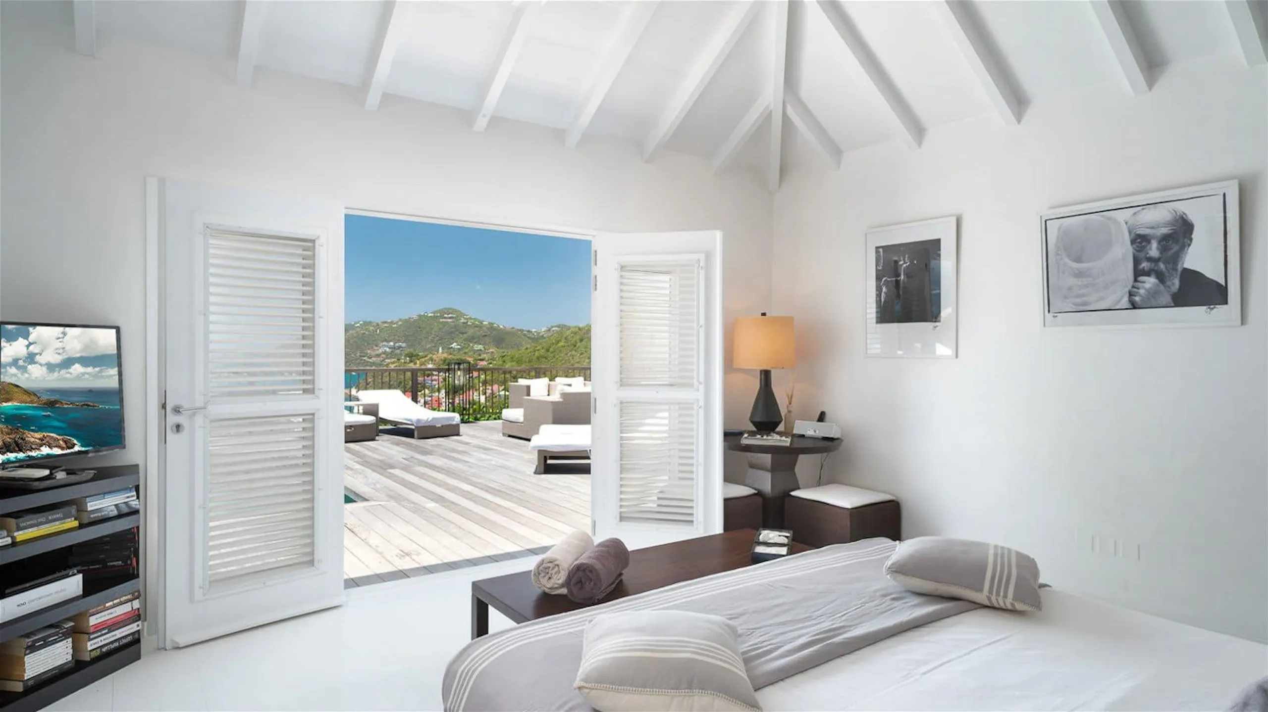 Charming Villa in the Heights of Gustavia — photograph 11