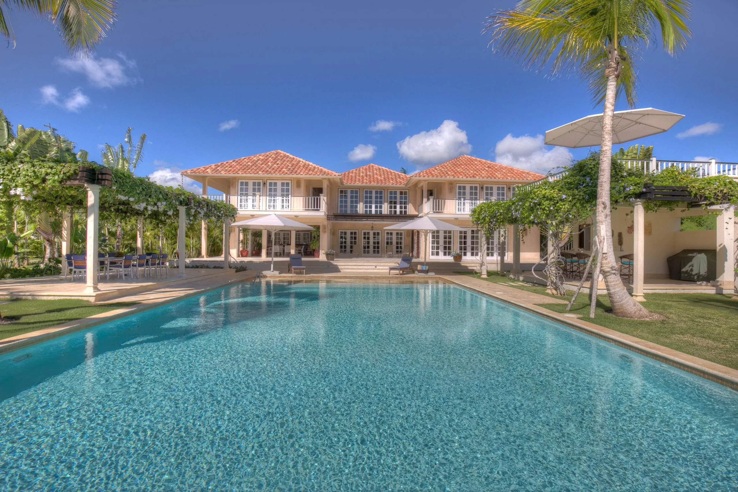 Unique Tropical Villa with Private Pool and Lush Surroundings, Punta Cana