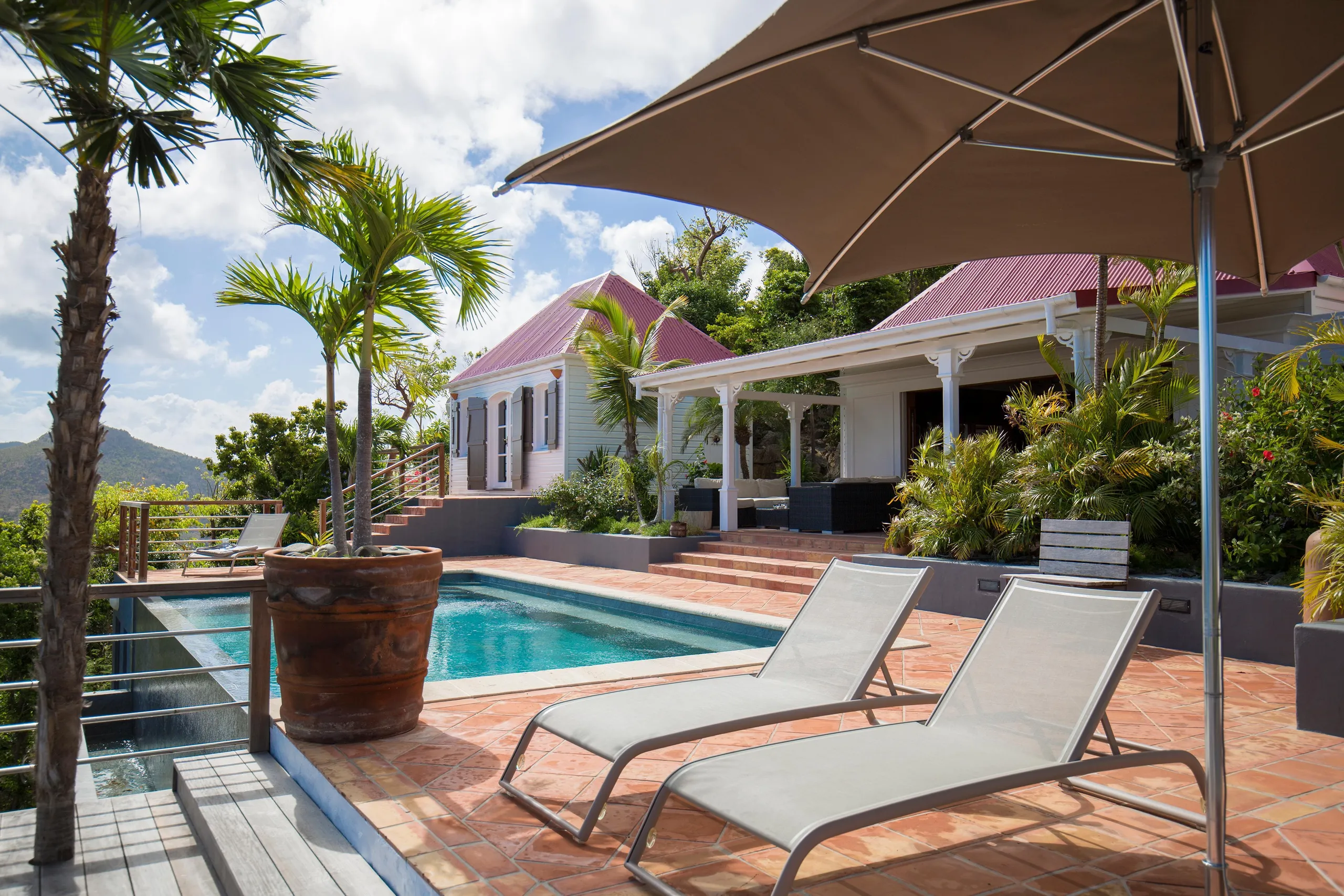 Phenomenal Paradise Villa with Private Pool and Ocean Views — photograph 2