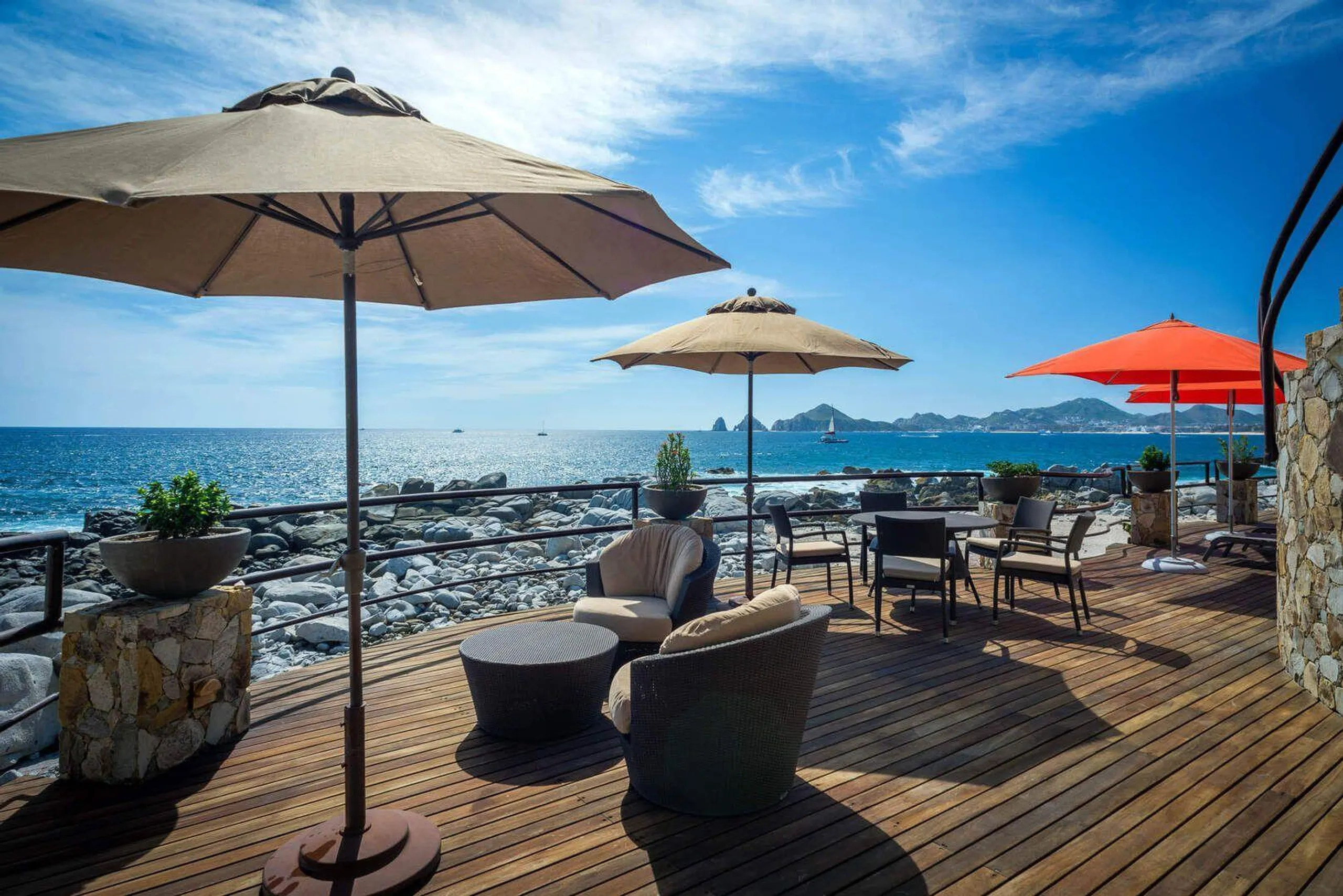Exclusive Misiones Beachfront Villa with Infinity Pool  and Ocean Views ® — photograph 5