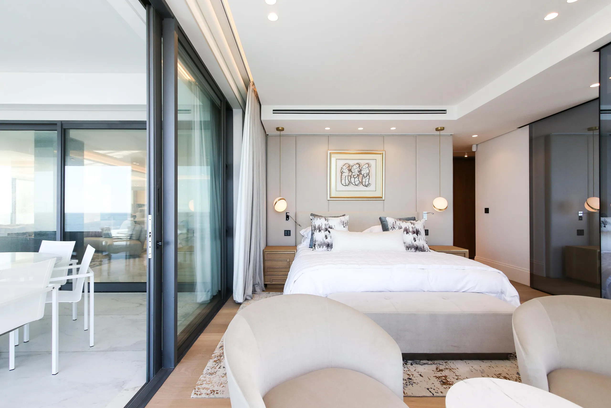 Tranquil Villa With Captivating Ambiance — photograph 12