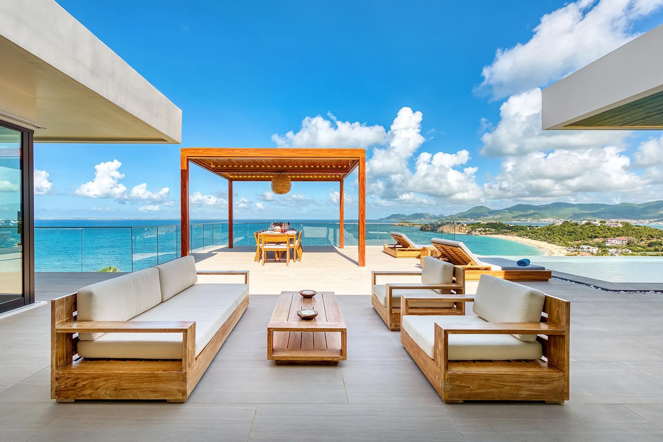 Exquisite Tranquility: A Villa Oasis with Breathtaking Ocean Panoramas — photograph 6