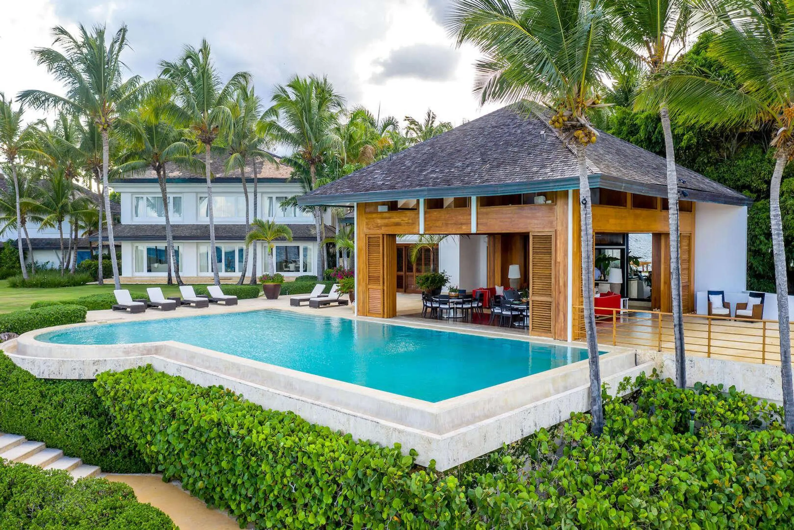 Casa de Campo's Elite Sanctuary Villa with Access to Caribbean Sea — photograph 11