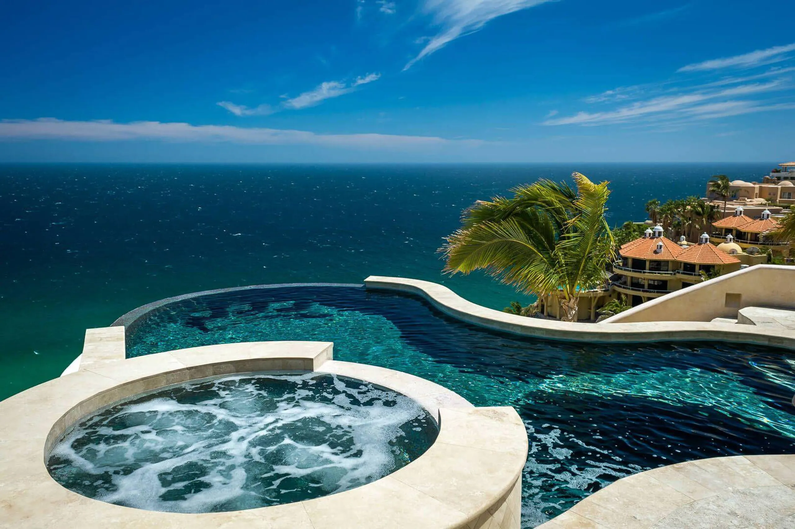 Grand Pedregal Estate with Infinity Pool, Hot Tub and Ocean Views — photograph 6