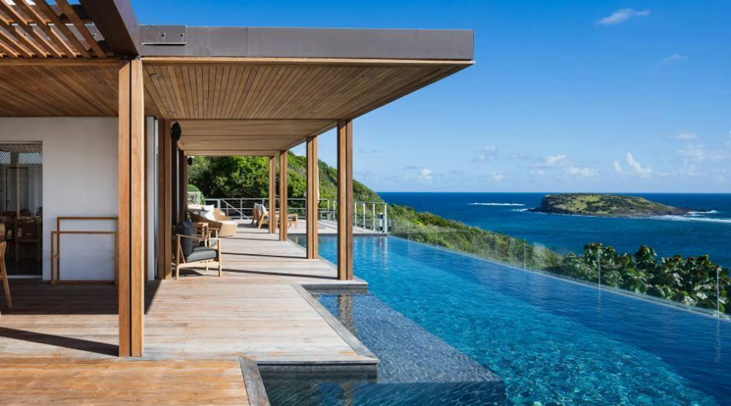 Calming Contemporary Styled Beachfront Villa with Heated Infinity Pool, Mont Jean