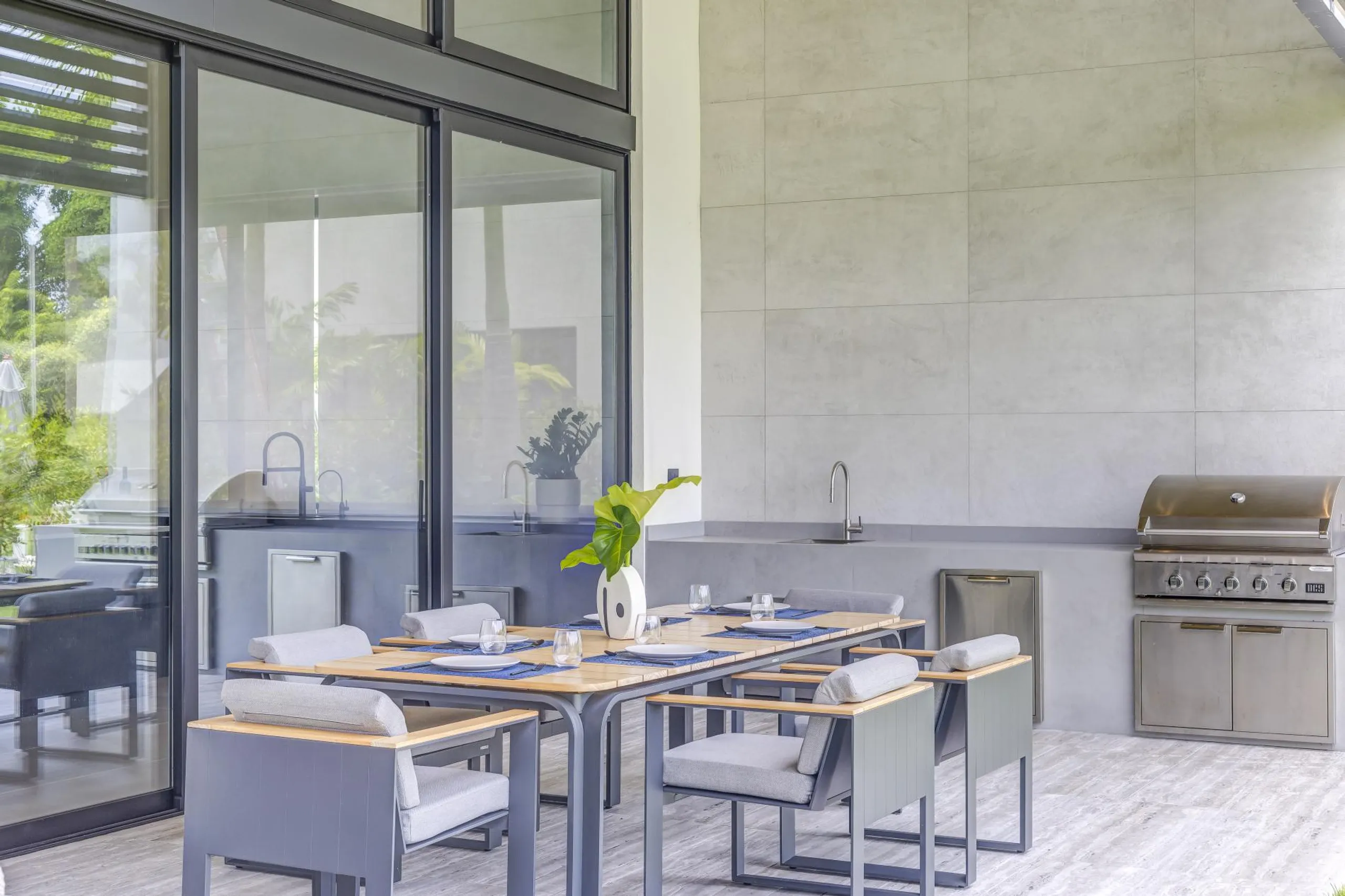Stylish Modern Villa with Private Pool and Golf Views — photograph 12