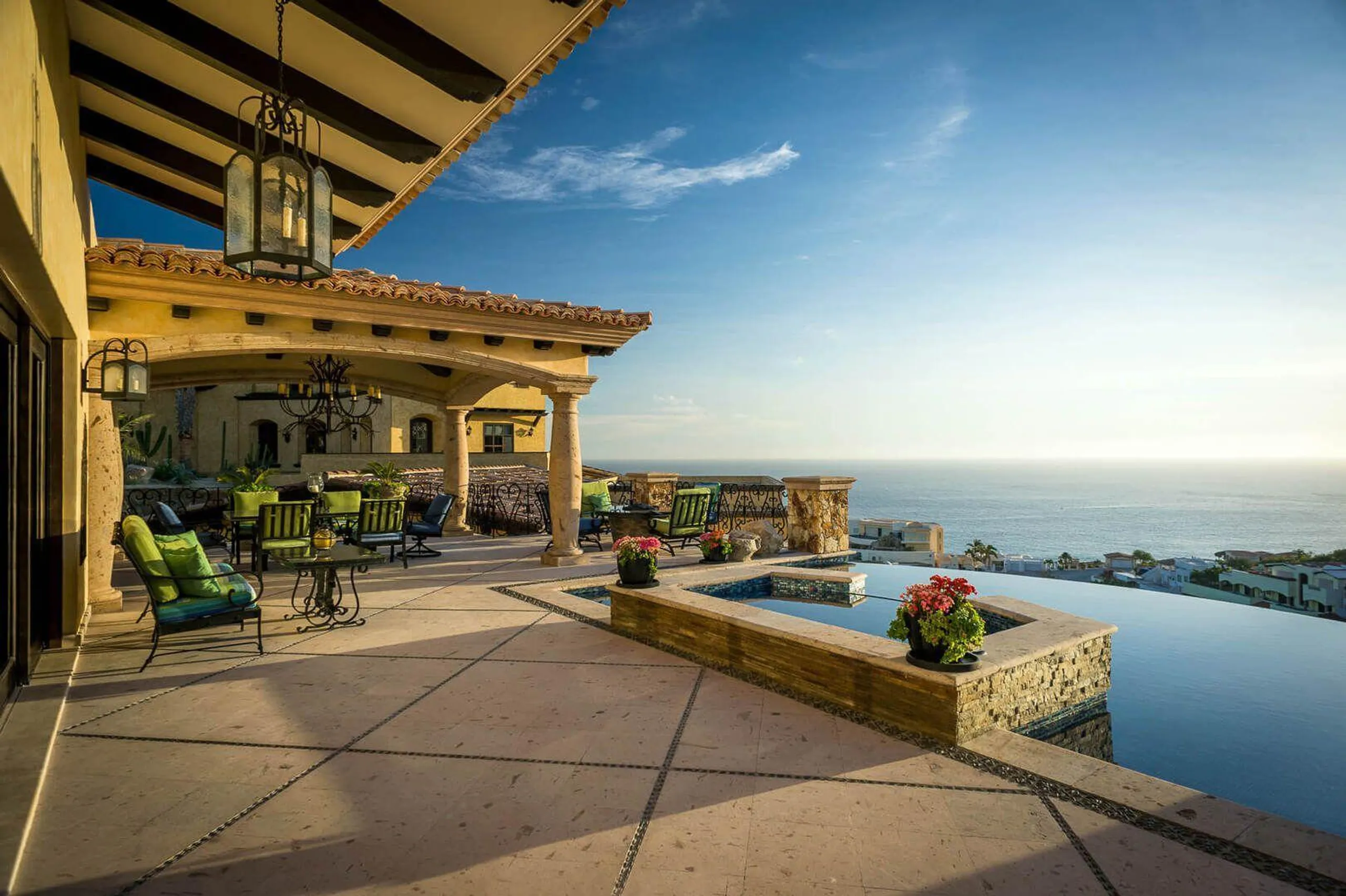 Luxurious Pedregal Estate with Infinity Pool and Ocean Views, Pedregal
