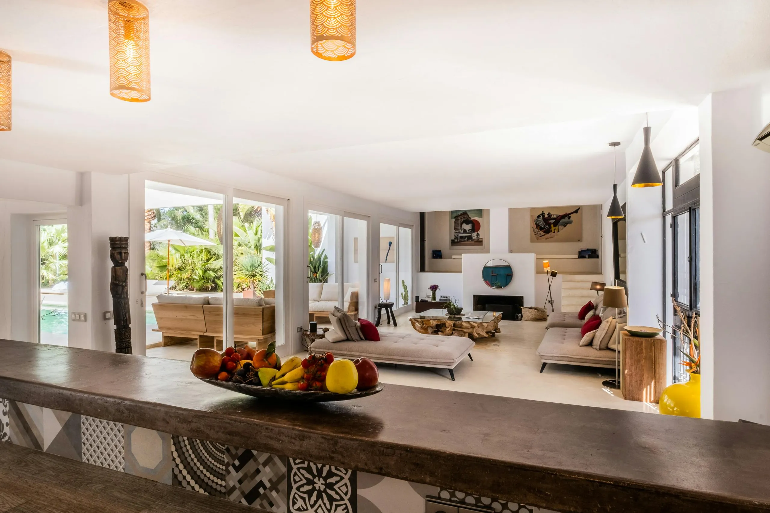 Splendid Spanish Villa in Ibiza with Private Pool and Firepit — photograph 11