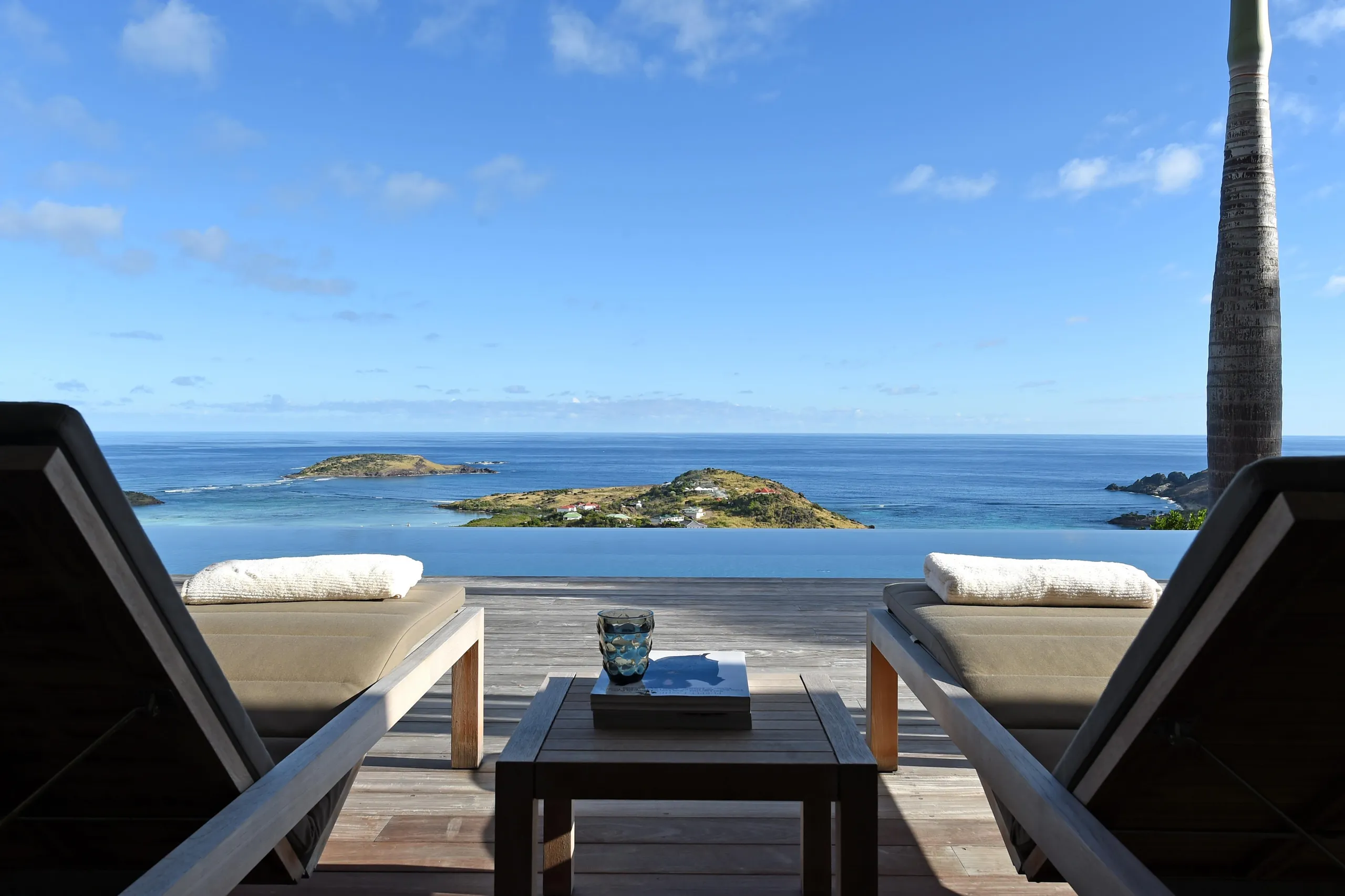 Elegant Seaview Villa with Private Pool and Fitness Room — photograph 4