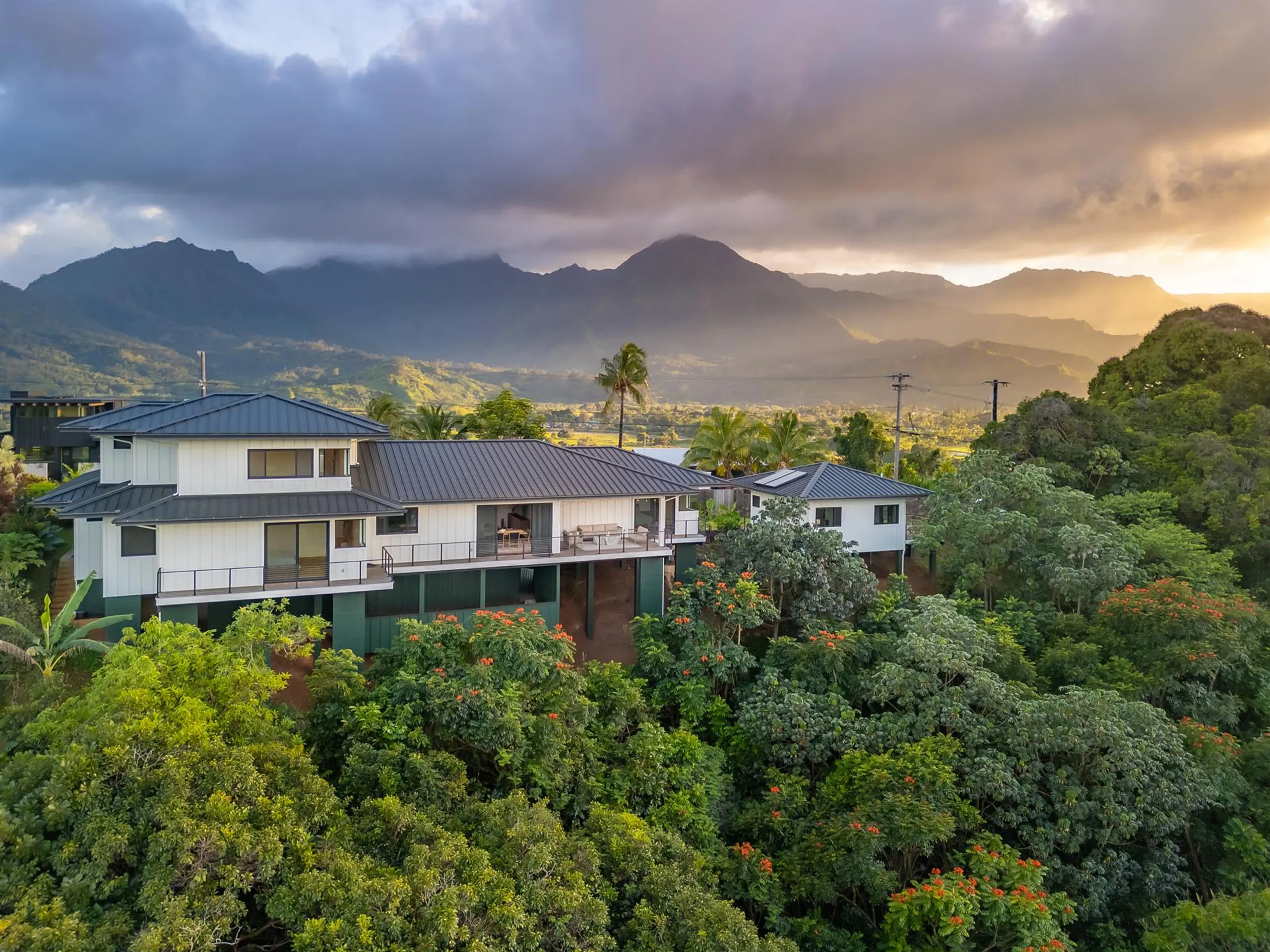 Stunning Brand-new Villa with Private Pool and Mountain Views — photograph 2