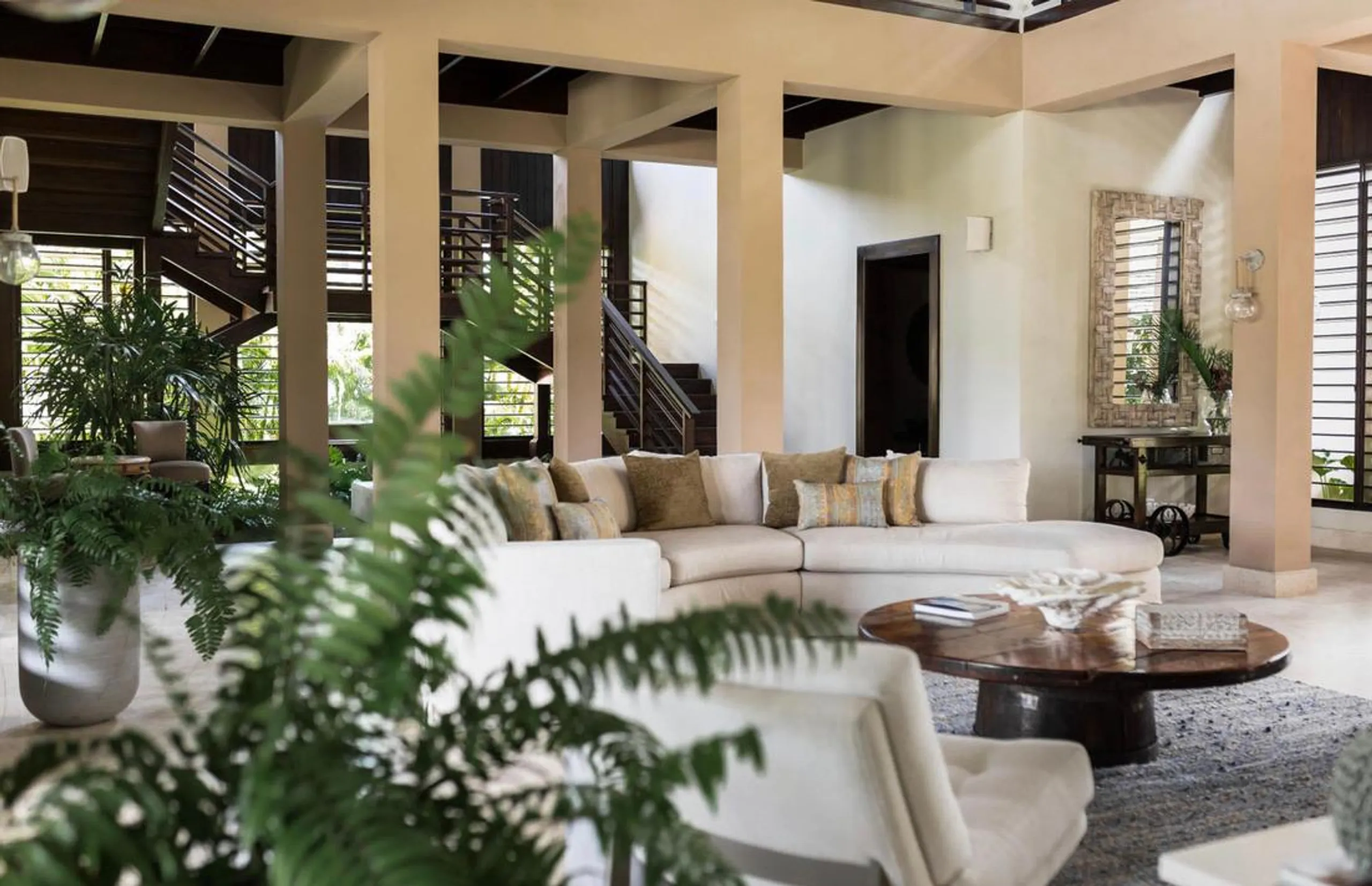 Enchanting Punta Cana Retreat with Private Pool and Tropical Gardens — photograph 12