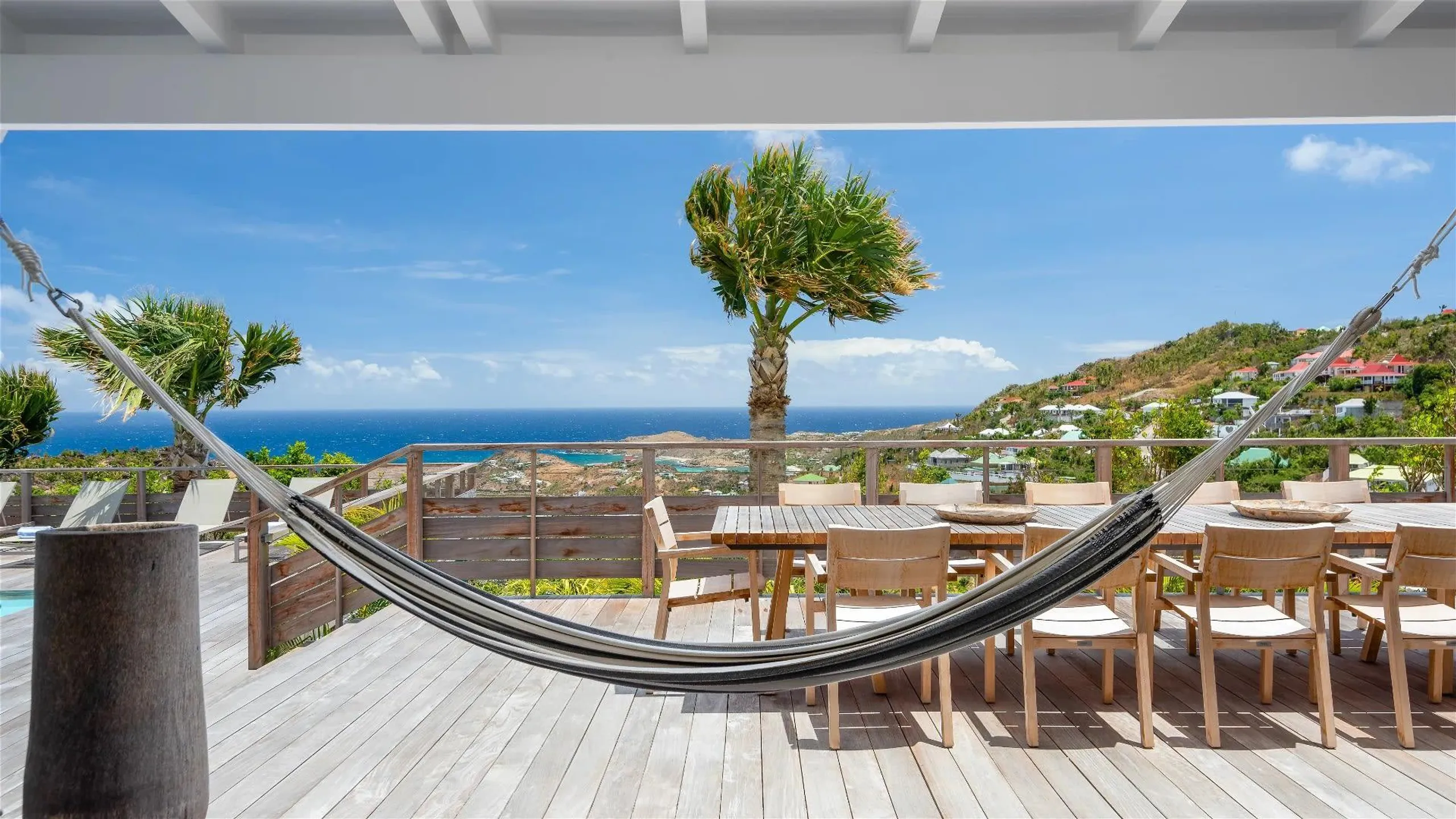 Pristine Oceanview Villa with Pool — photograph 3
