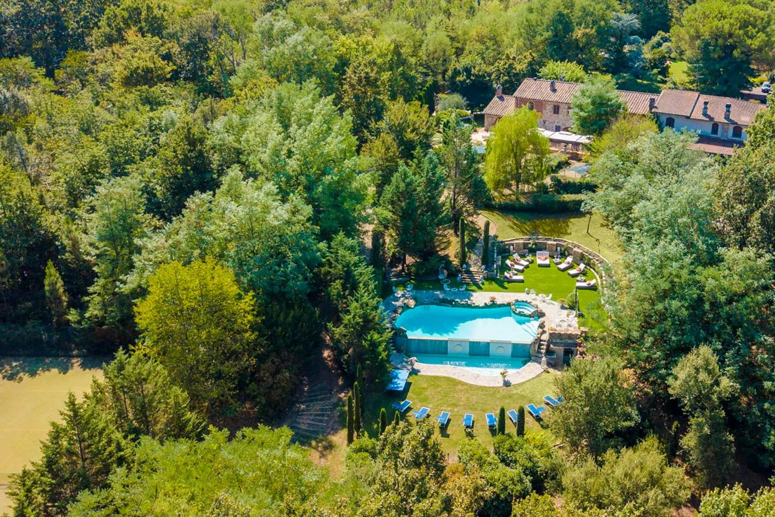 Luxurious 16th Century Villa with Private Pool, and Scenic Garden Oasis, Castelfranco Di Sotto