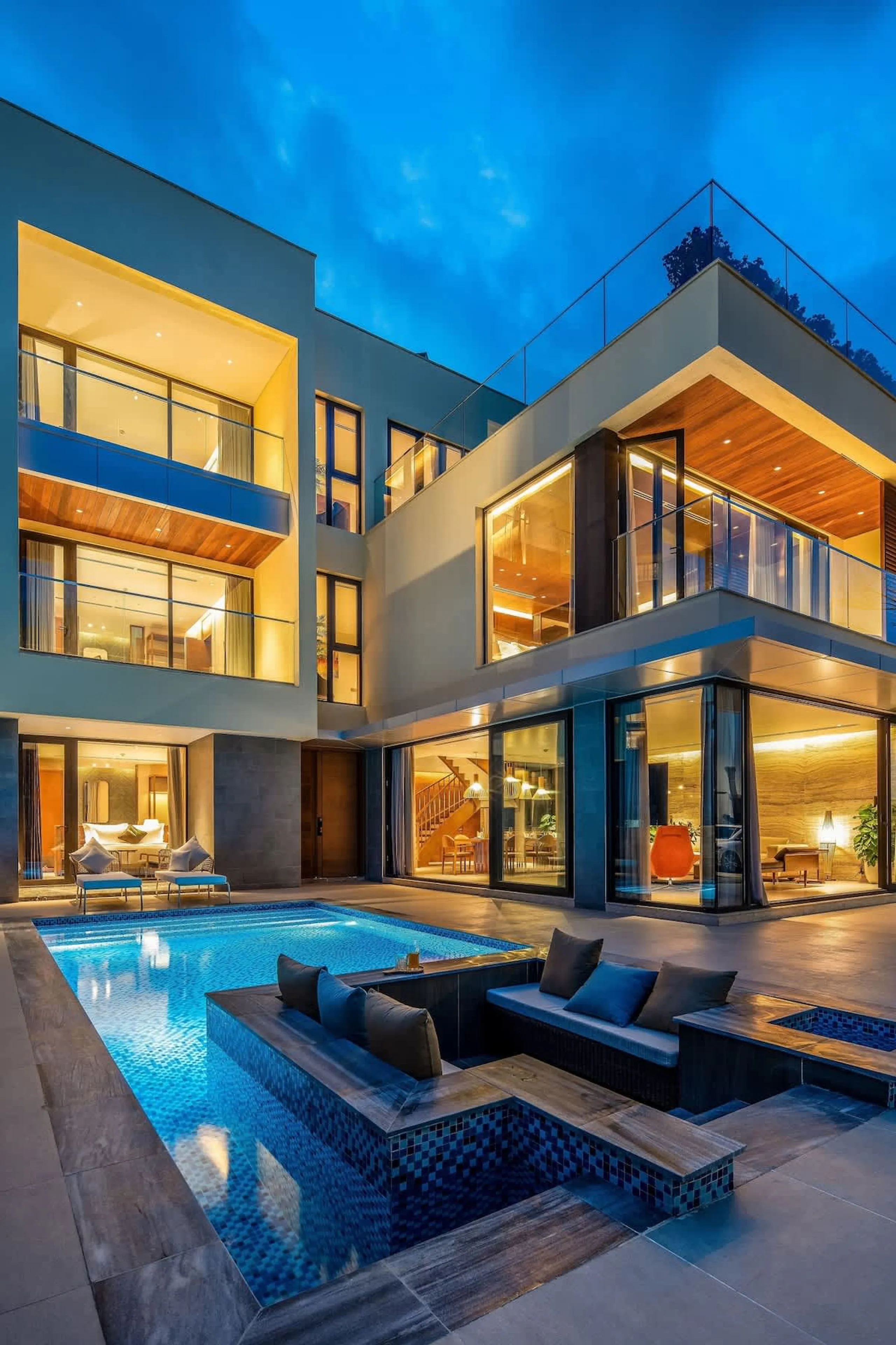 Exquisite 5BR with Private Pool and Bespoke Concierge, Vietnam