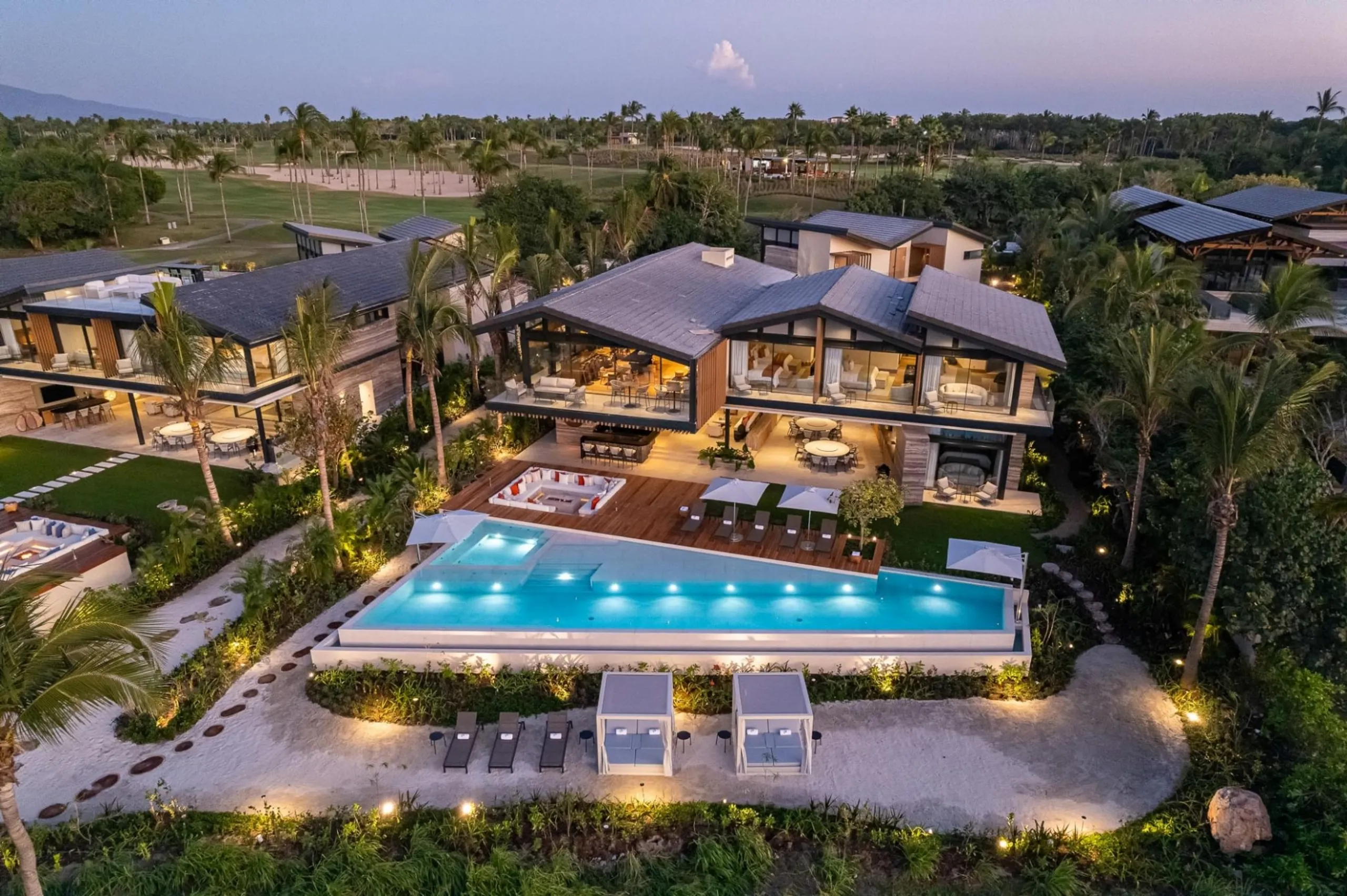 Elegantly Appointed 8-Bedroom Oceanfront Estate Overlooking Tail of the Whale, Punta Mita