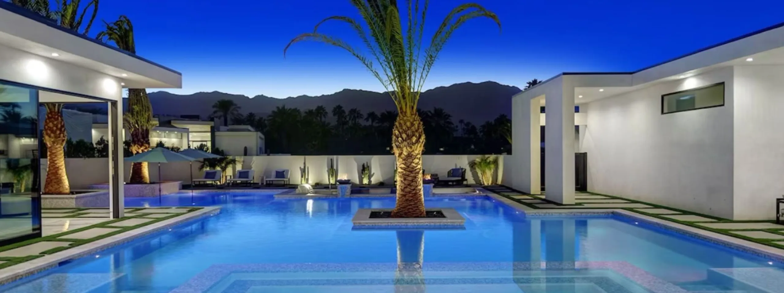 New Modern Chic Estate with Private Pool and Mountain Views — photograph 7