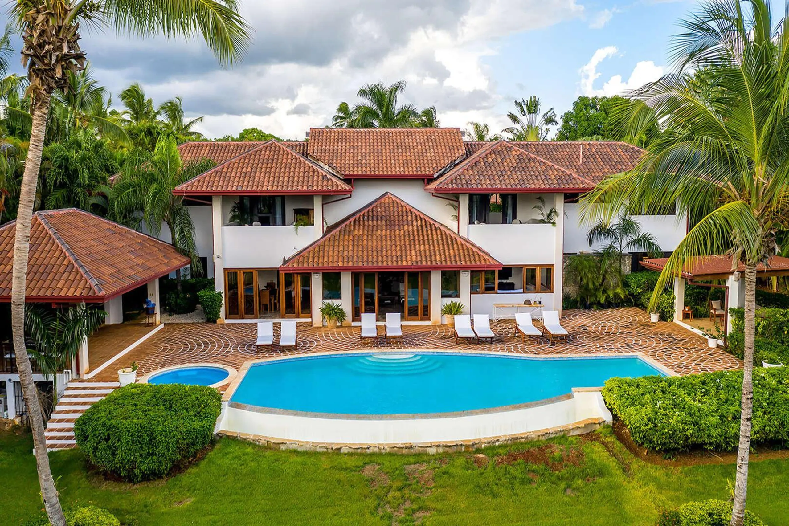 Casa de Campo's Exquisite Style Villa with Access to Minitas Beach and the Caribbean — photograph 2