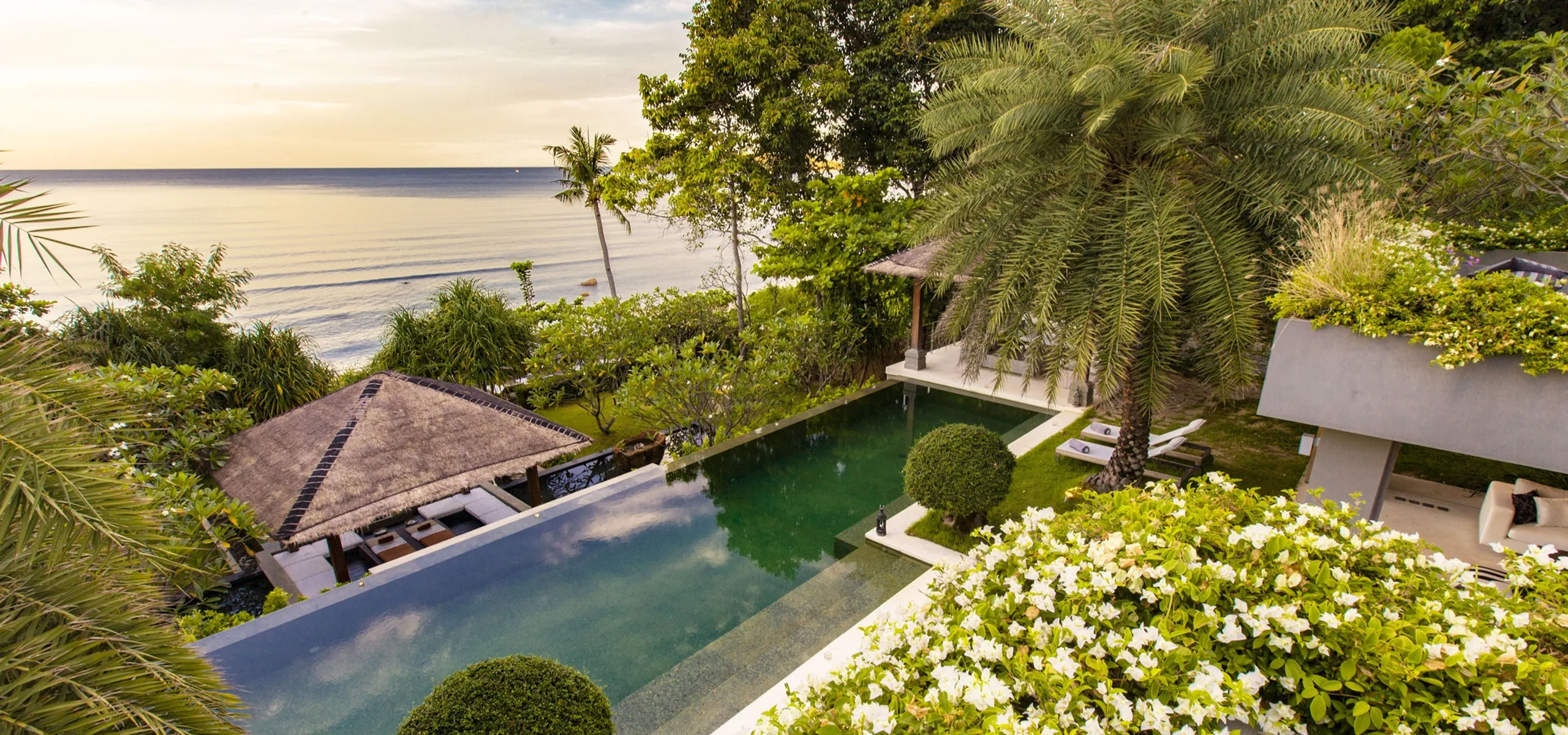 Eco-Luxe 6BR Villa with 20 Meter Infinity Pool, Stunning Sea Views and State-of-the-Art Amenities — photograph 5