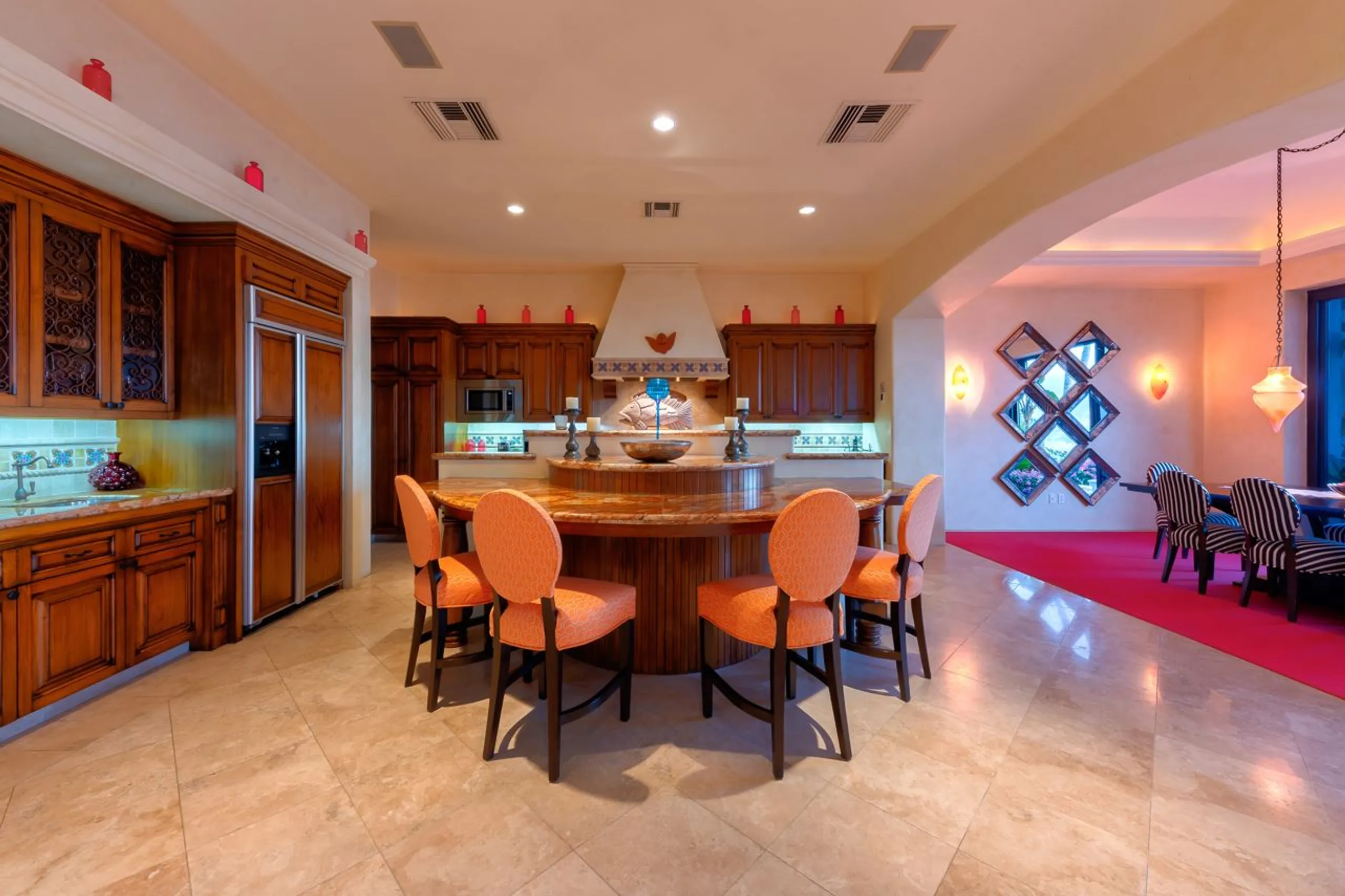 Sumptuously Furnished Oceanview Villa with Private Swimming Pool and Stunning Views — photograph 7