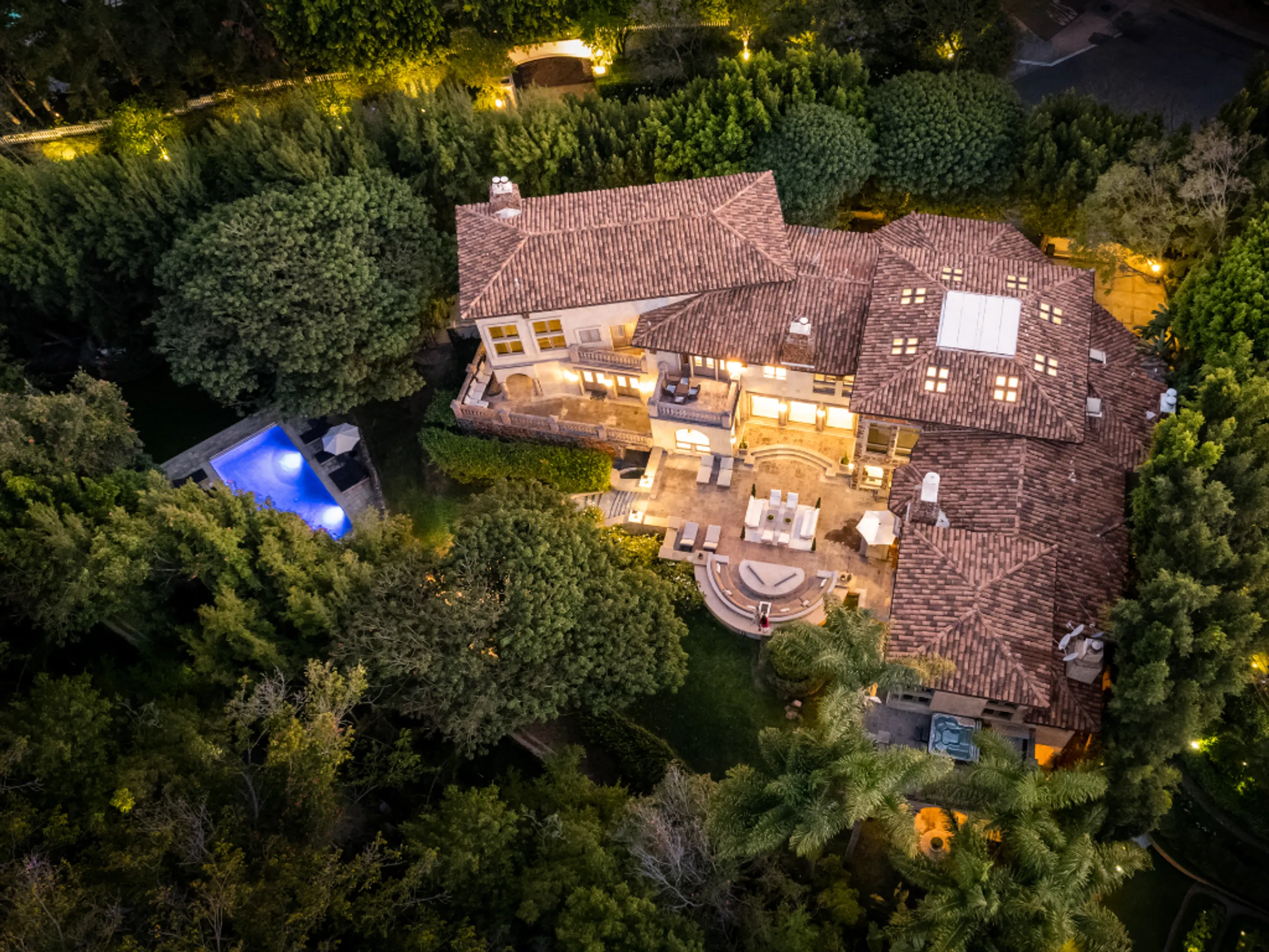 Majestic 12,000 Sq.Ft. Tuscan Estate with Pool, Spas & Recording Studio, Beverly Hills