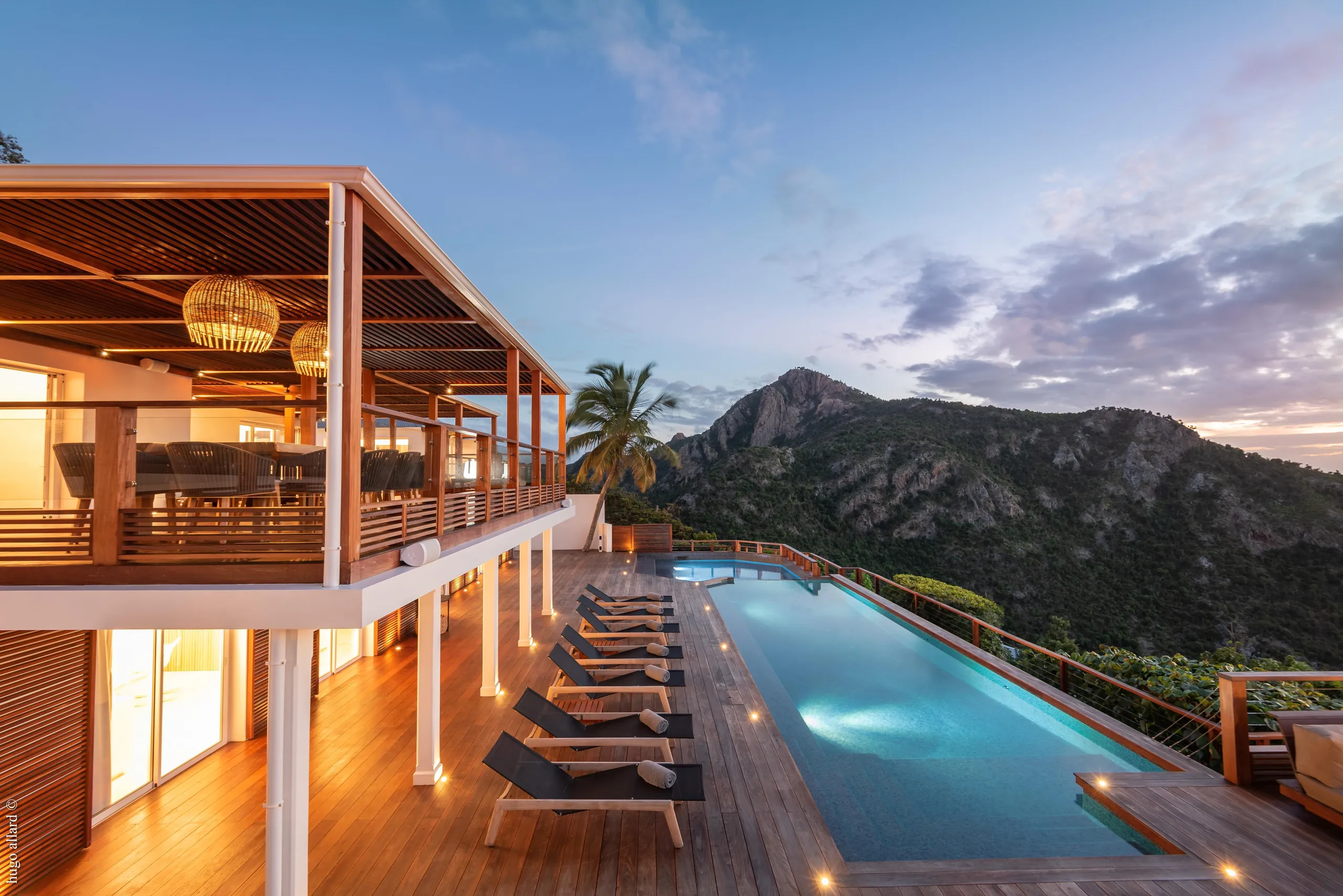 Majestic Paradise Villa with Private Pool and Panoramic Ocean Views, Petite Saline