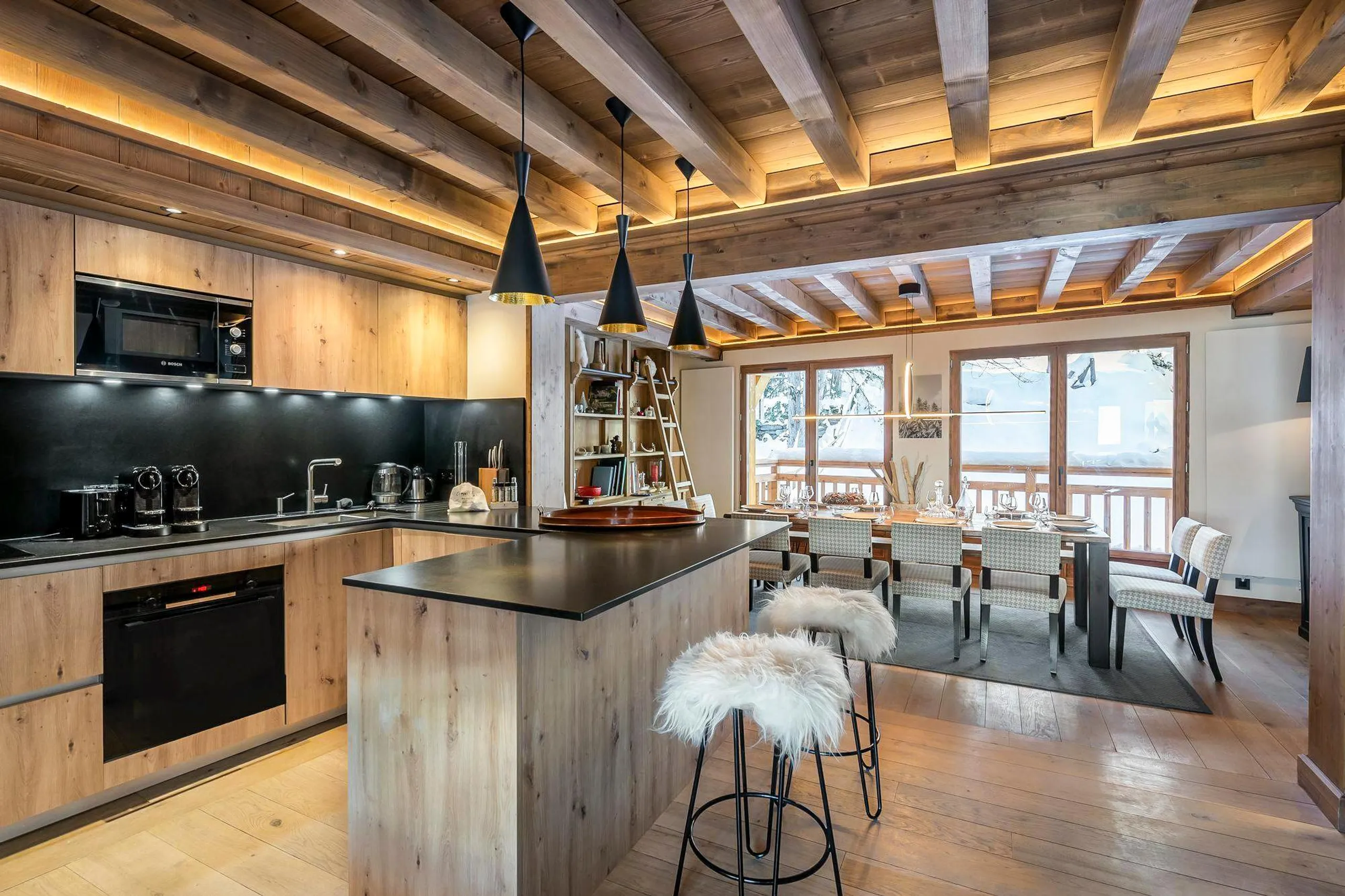 Posh Contemporary Villa with Sauna and Mountain Views, Saint Bon Tarentaise
