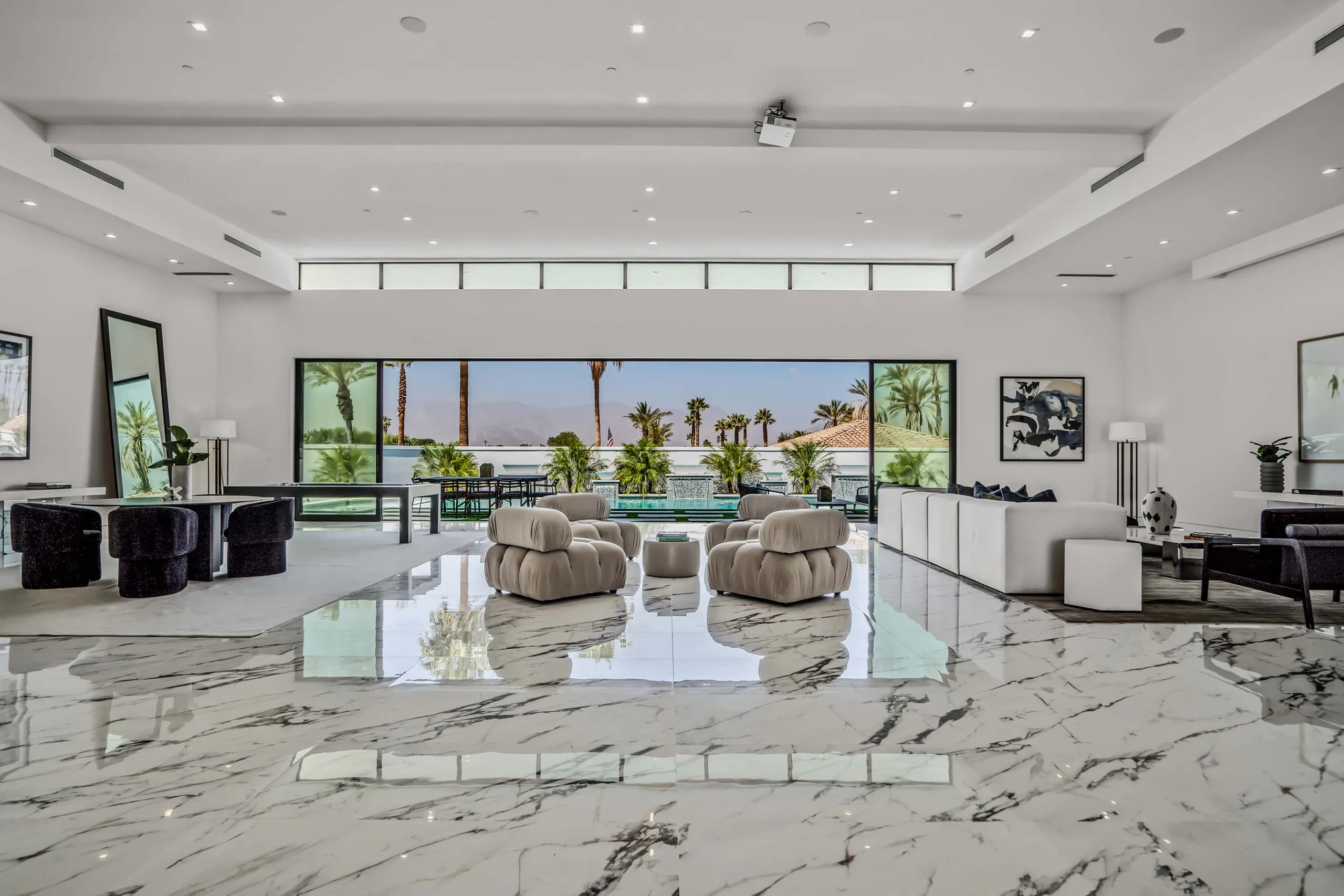 Invigorating Six Bedroom Villa with Private Pool, Lavish Amenities, Private Fire Bowls & Stunning Views VILLAWAY® — photograph 8